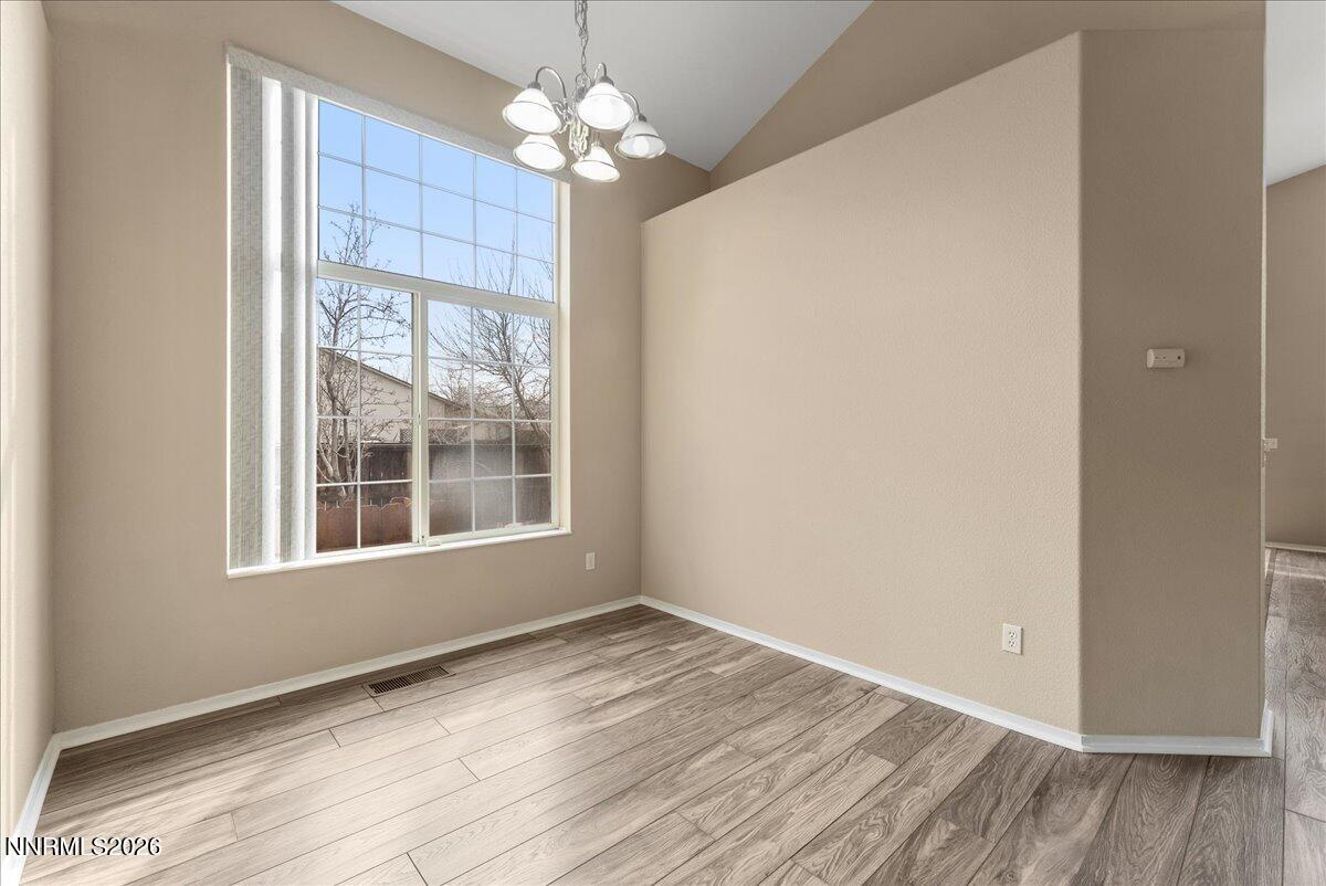 1295 Glendora Lane