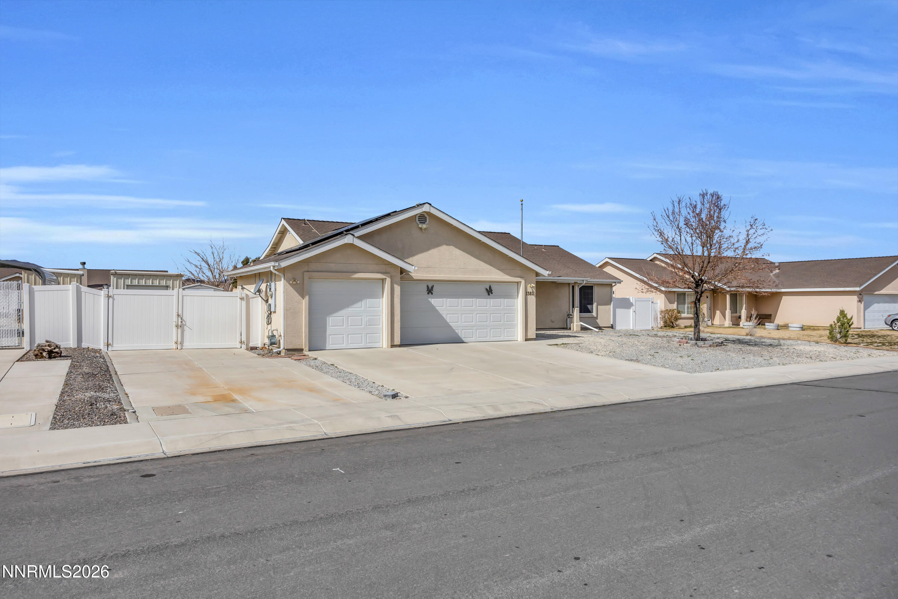 1382 White Bluffs Circle