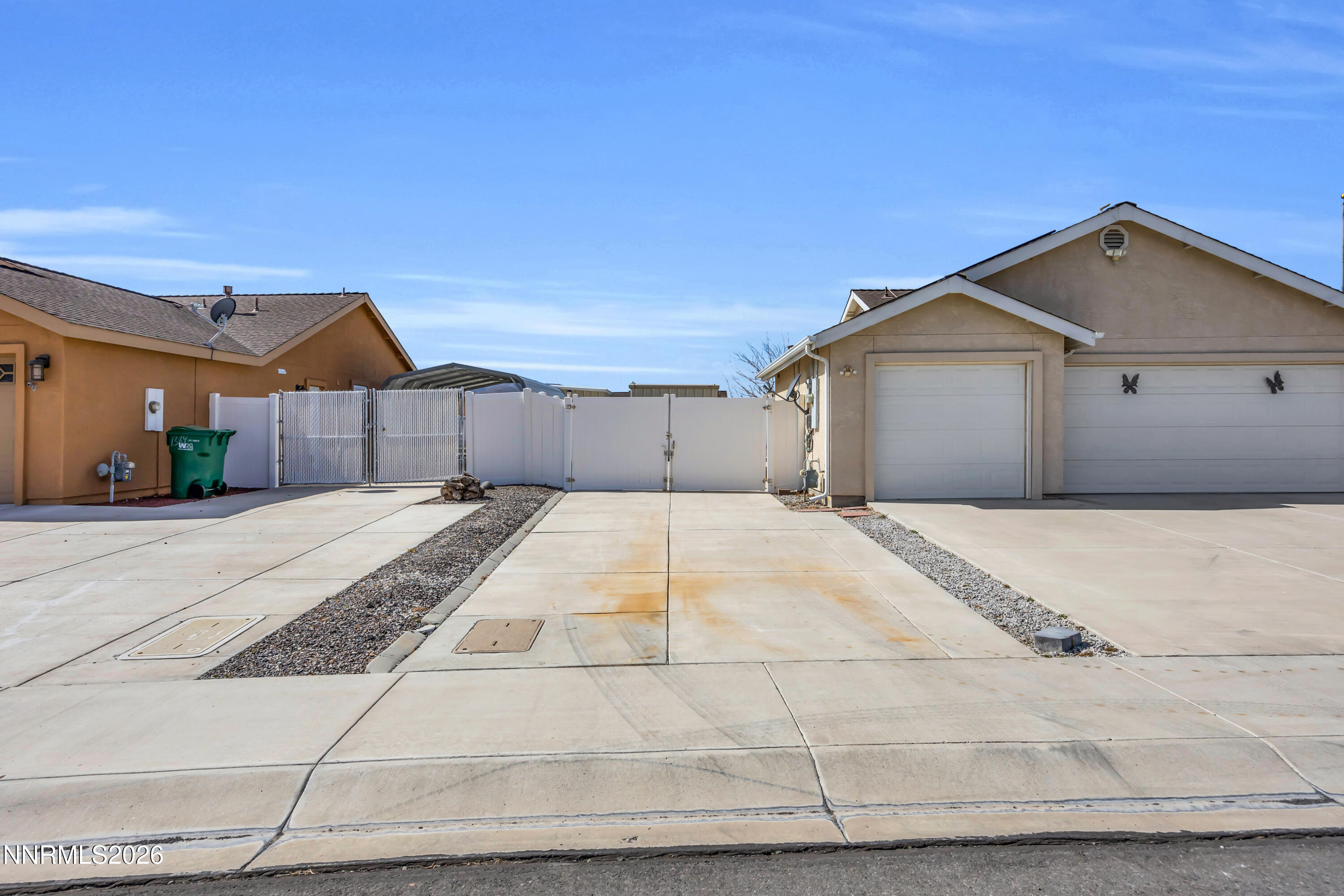 1382 White Bluffs Circle