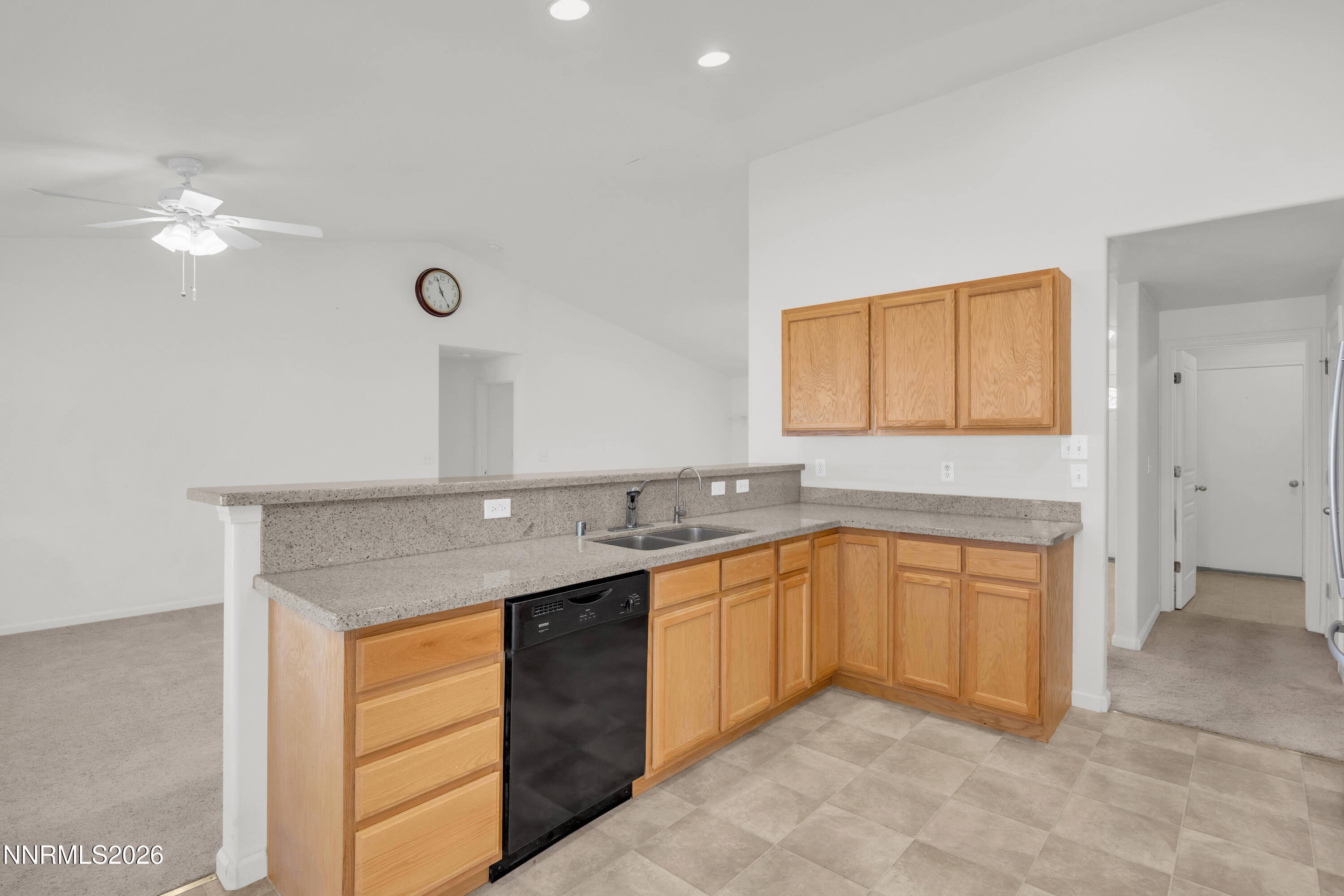 1382 White Bluffs Circle