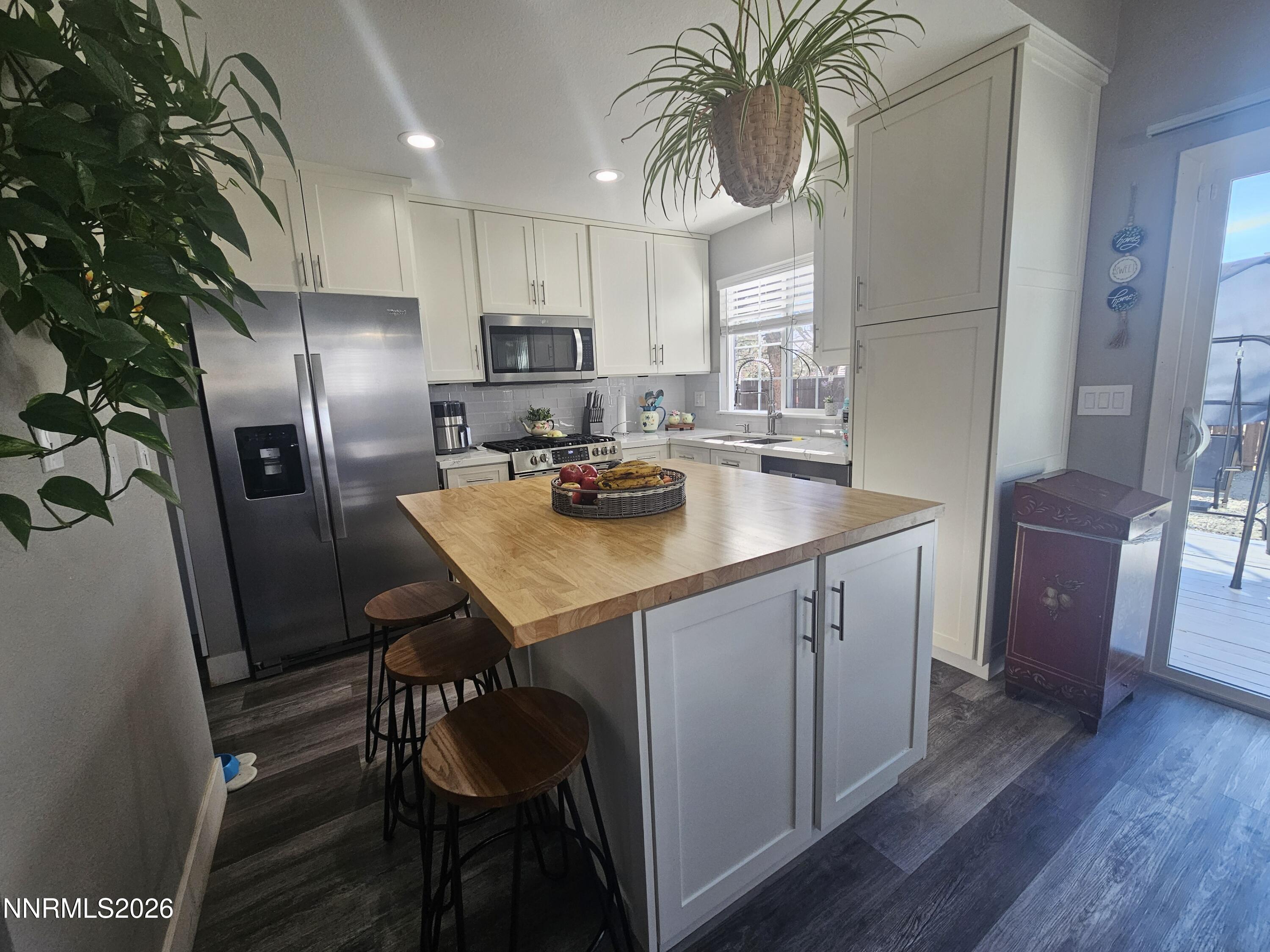 5455 Santa Barbara Avenue