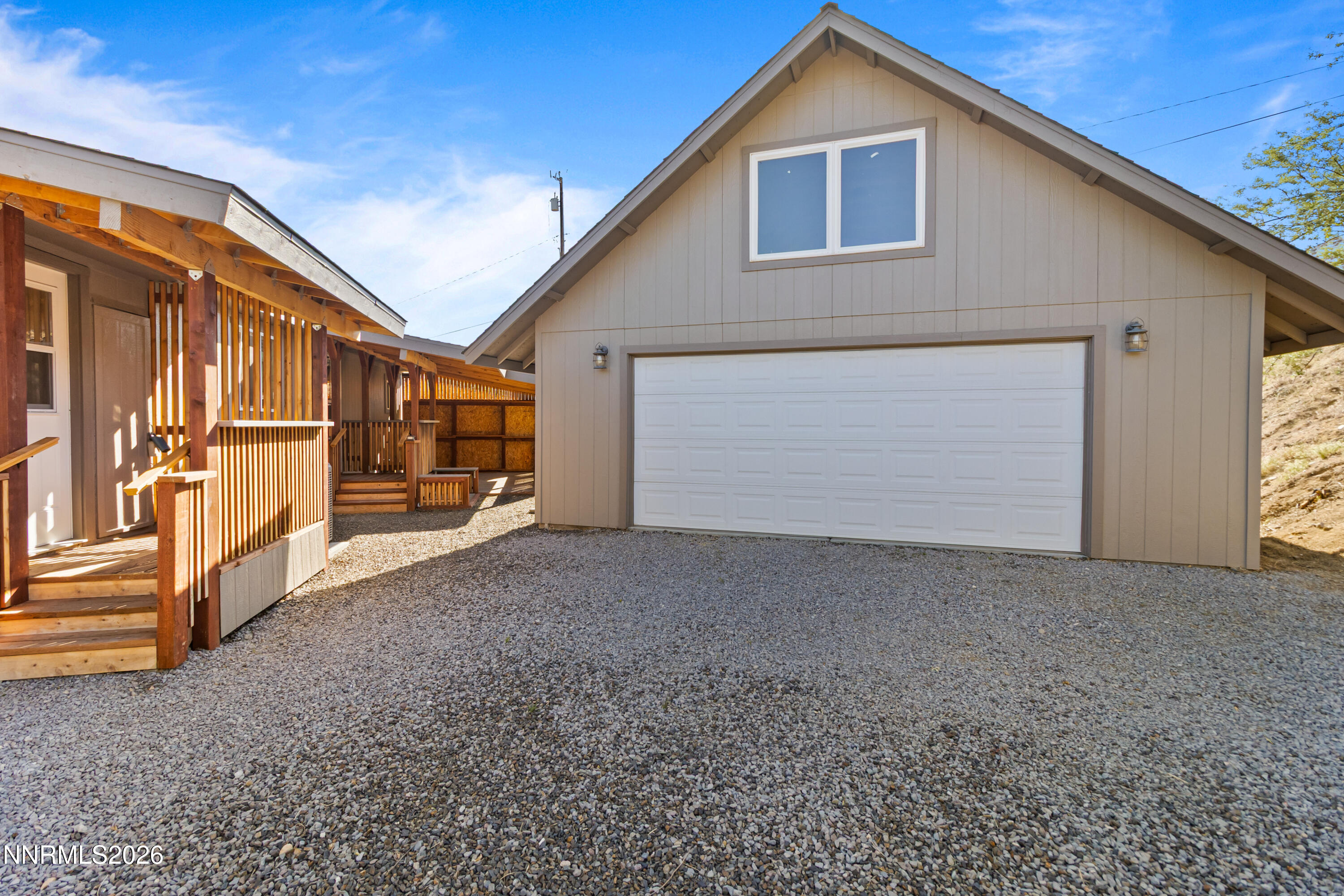 4711 W Leonesio Drive