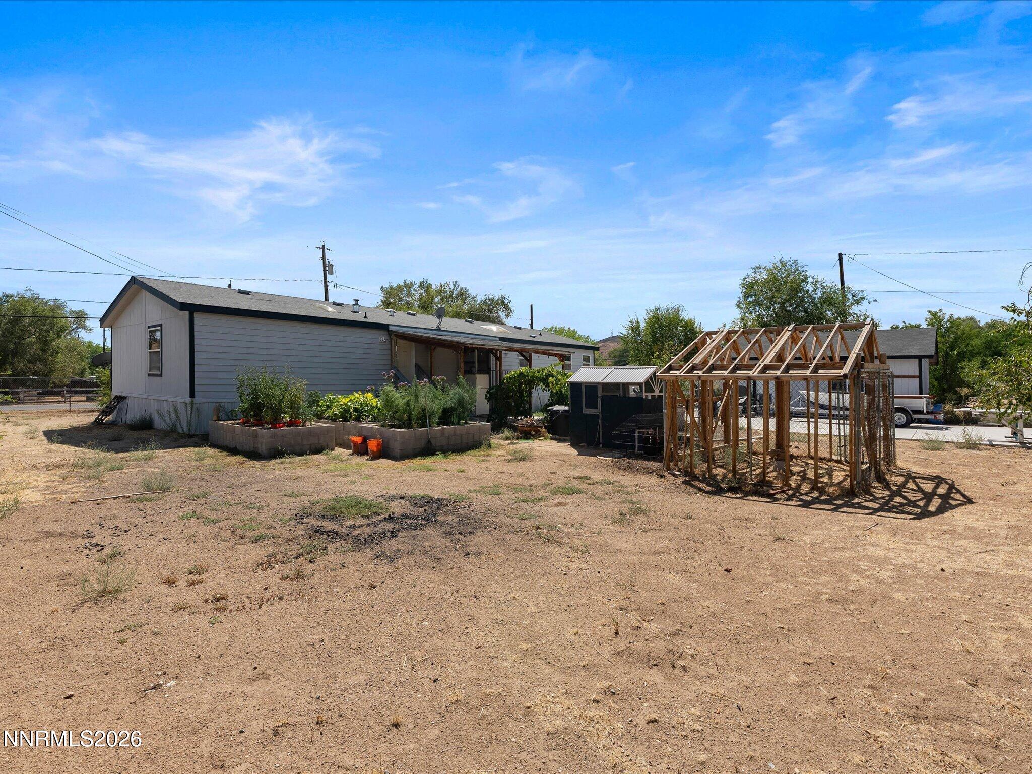285 E 6th Avenue