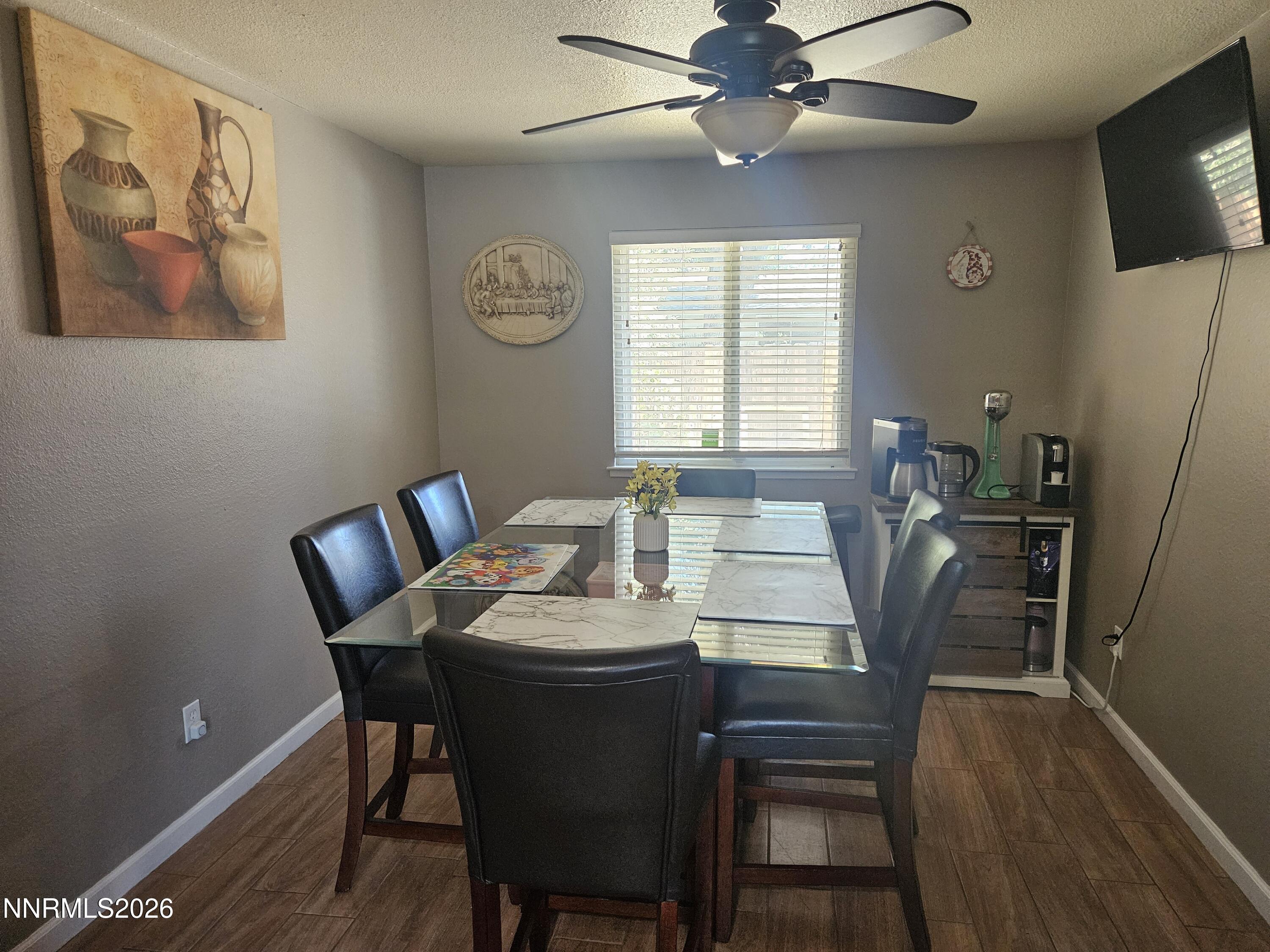 840 El Cortez Way