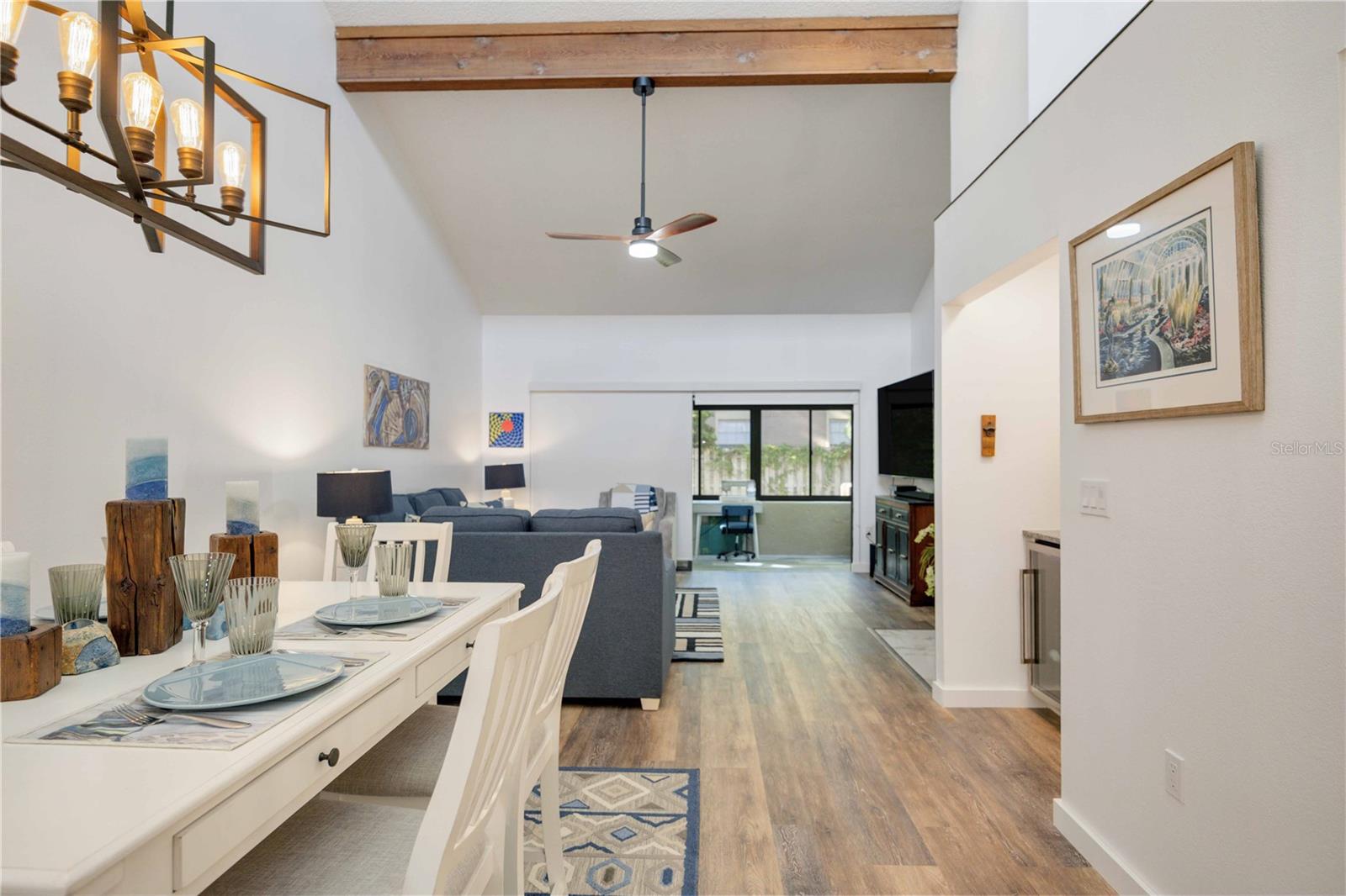 3404 AVENIDA MADERA #A