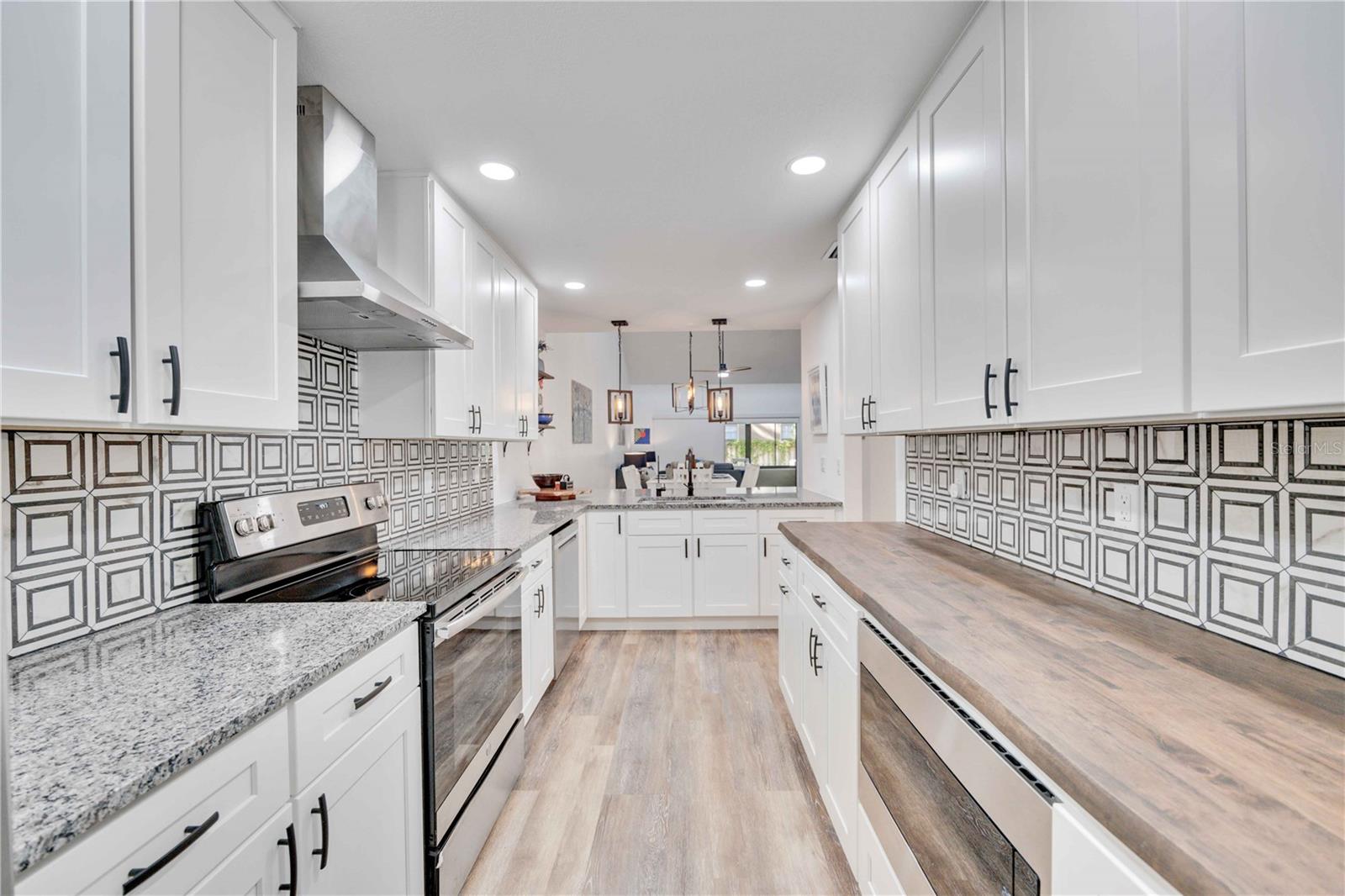 3404 AVENIDA MADERA #A