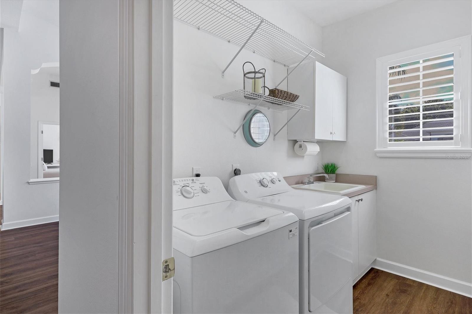 9207 13TH AVENUE CIR NW