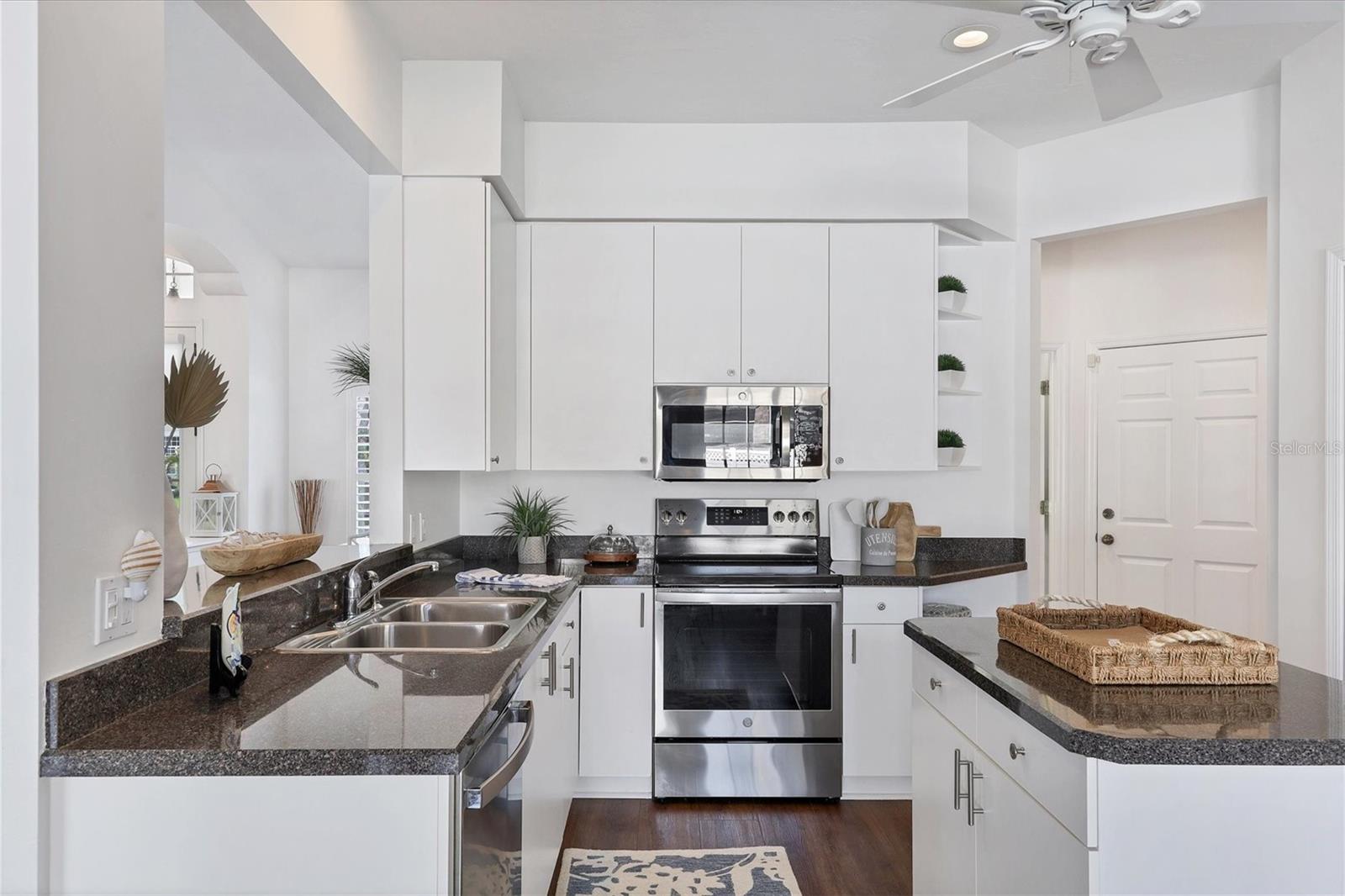 9207 13TH AVENUE CIR NW