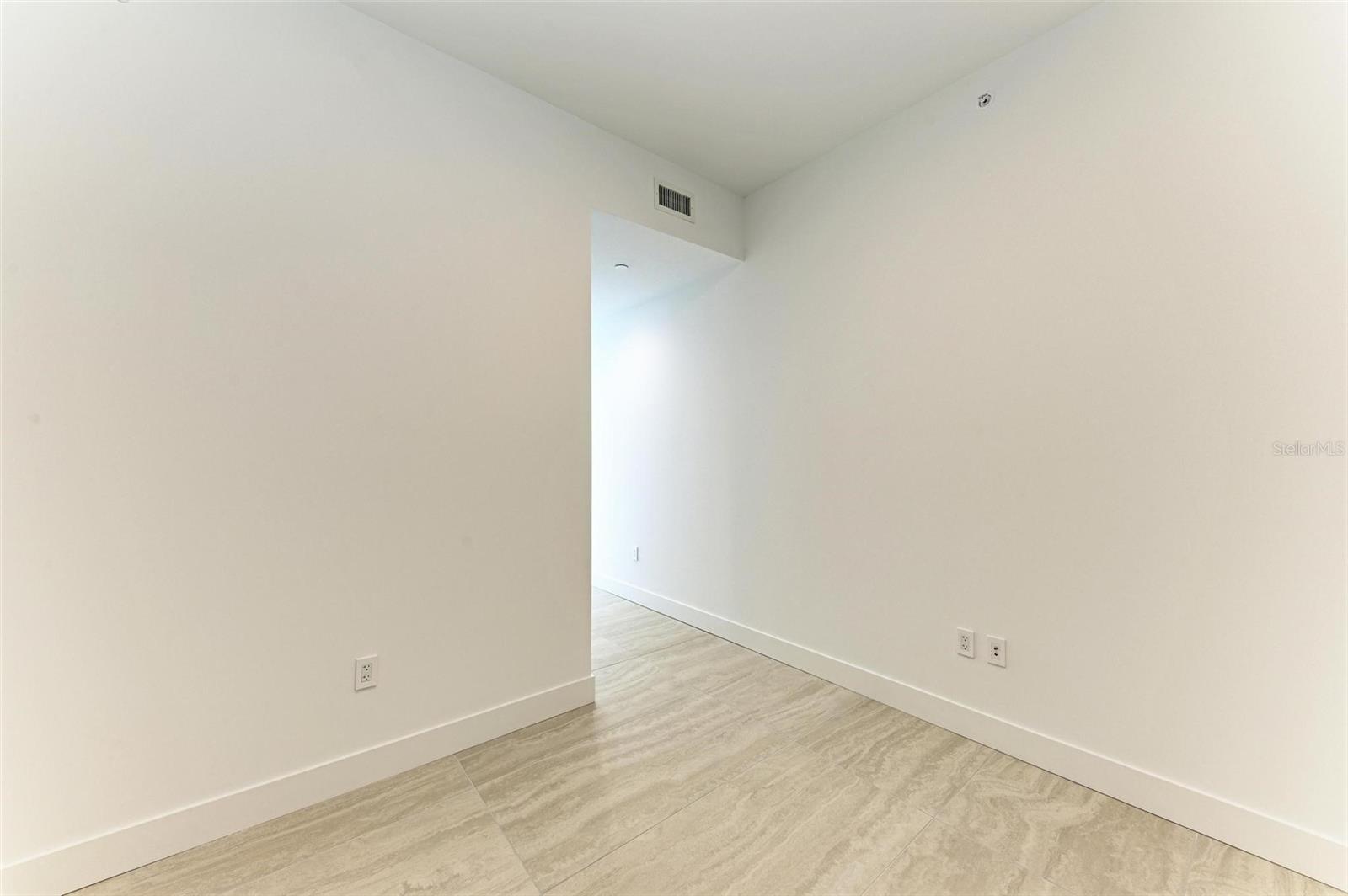 301 QUAY COMMONS #1508