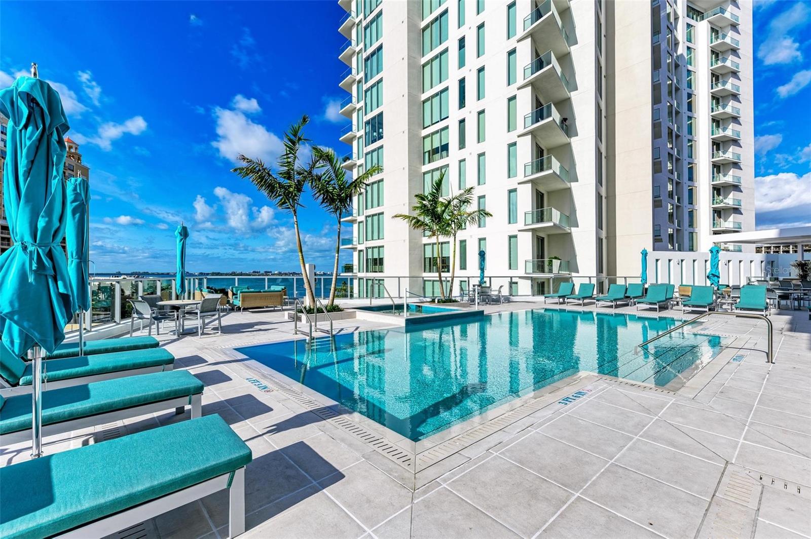 301 QUAY COMMONS #1508