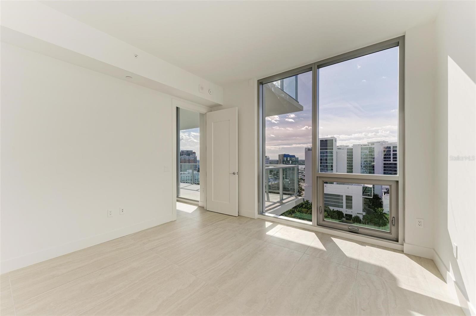 301 QUAY COMMONS #1508