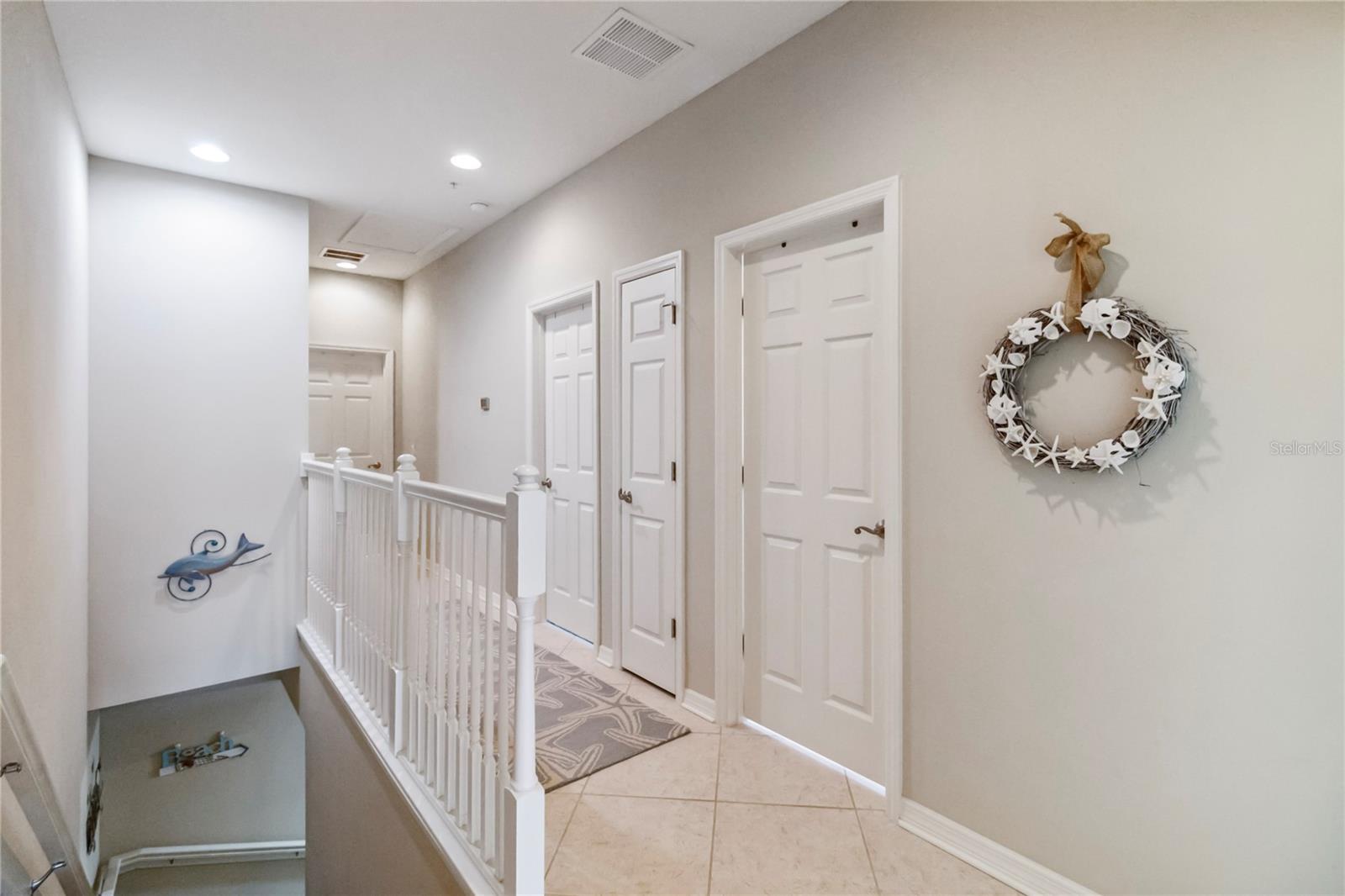 4164 OVERTURE CIR #530