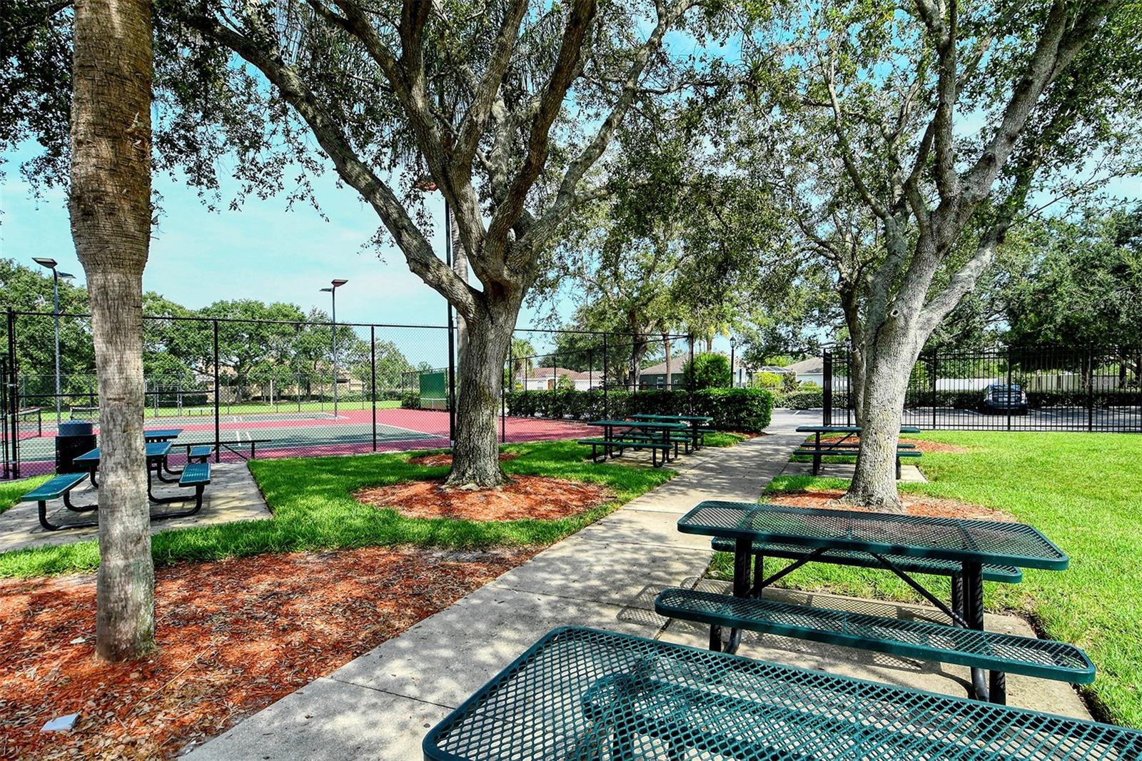 7135 46TH AVENUE CIR E