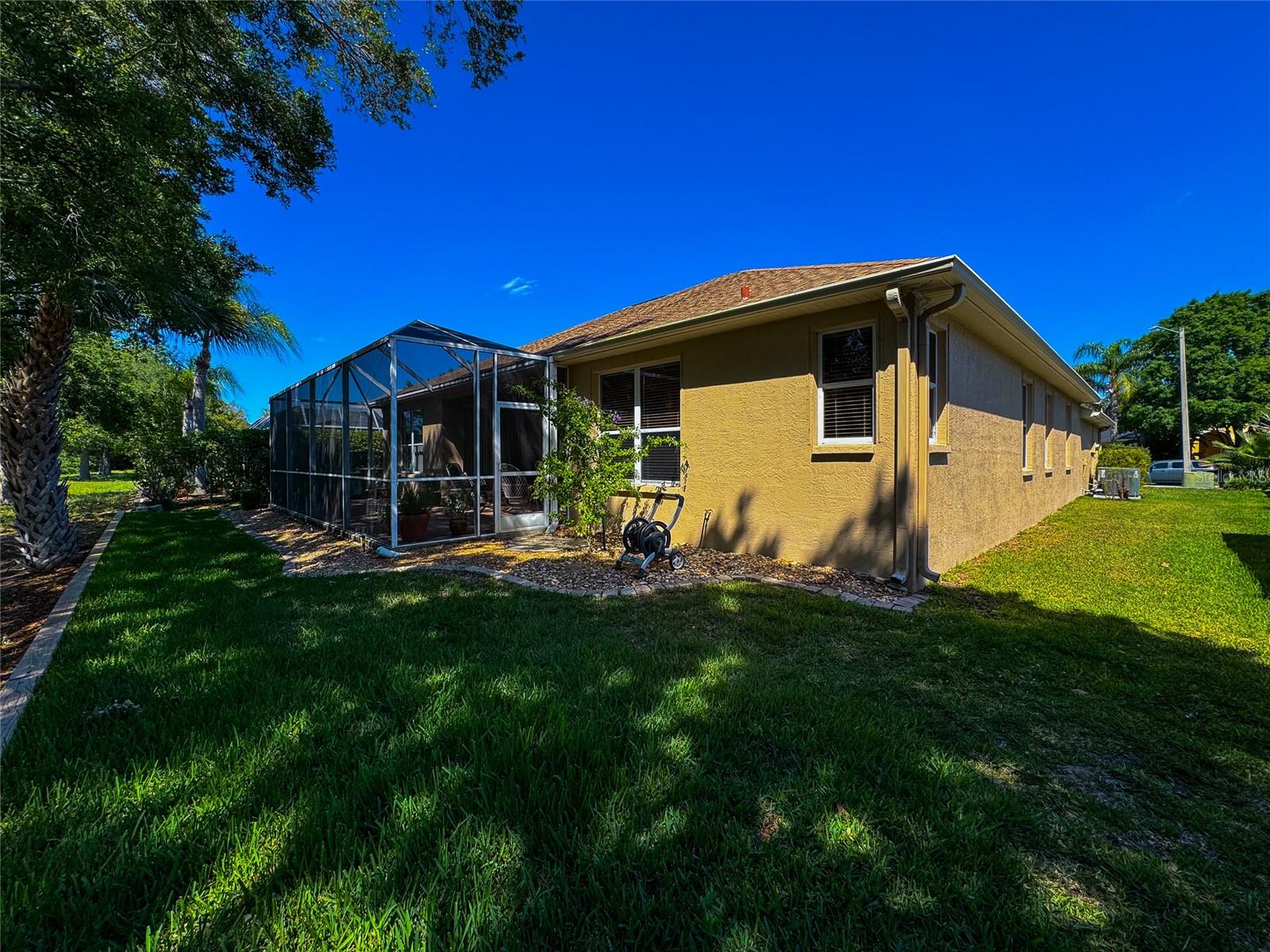 7135 46TH AVENUE CIR E