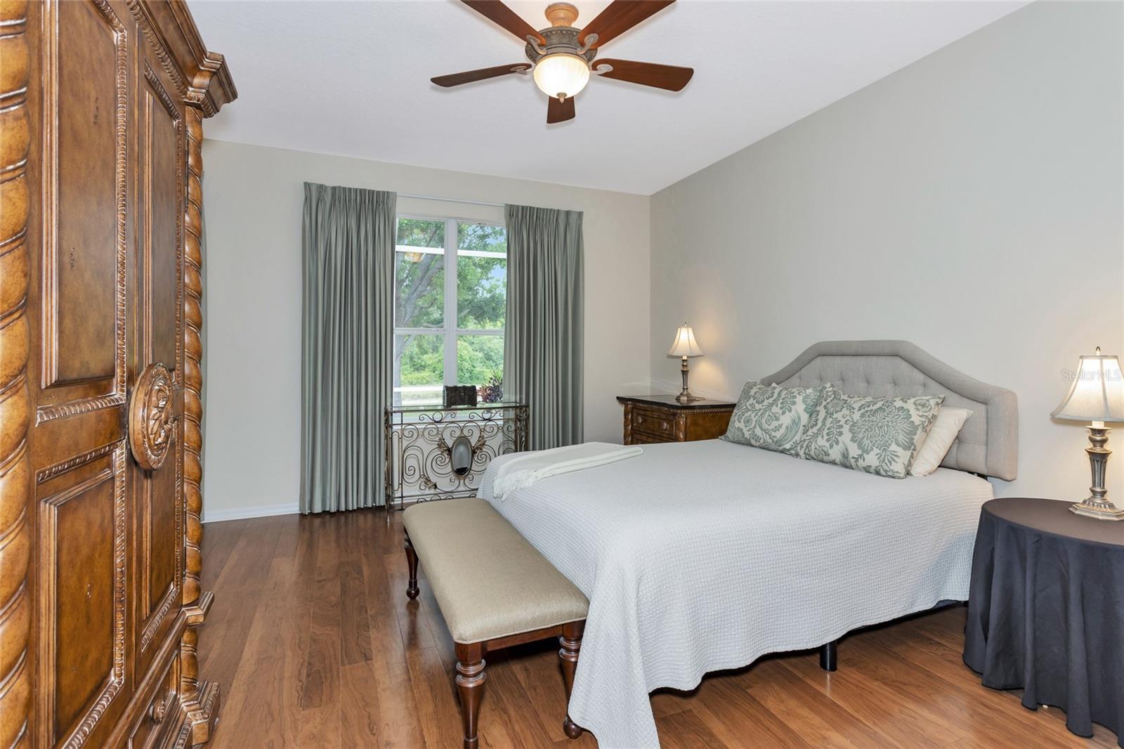 7135 46TH AVENUE CIR E