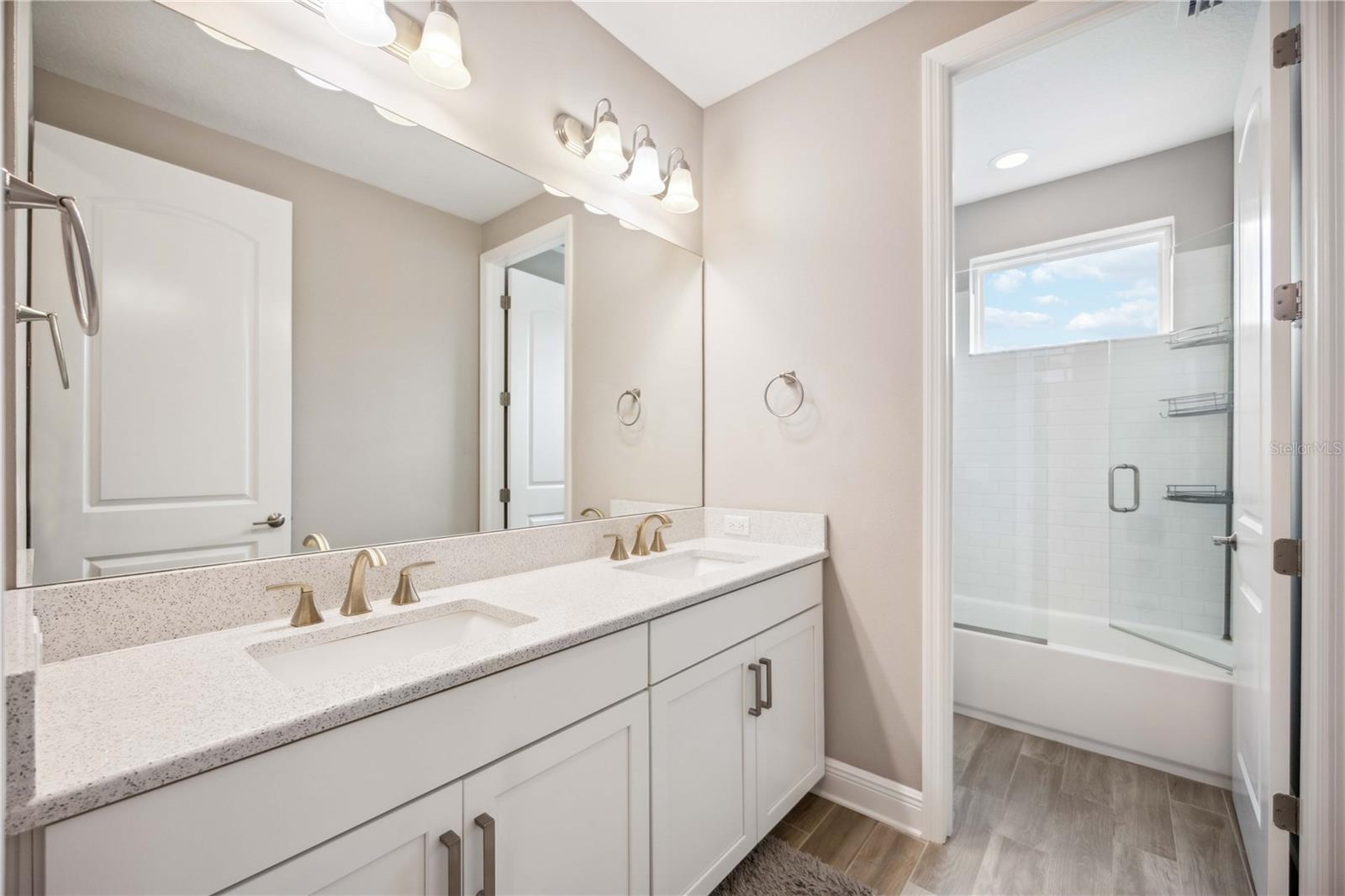 6306 RIVO LAKES BLVD