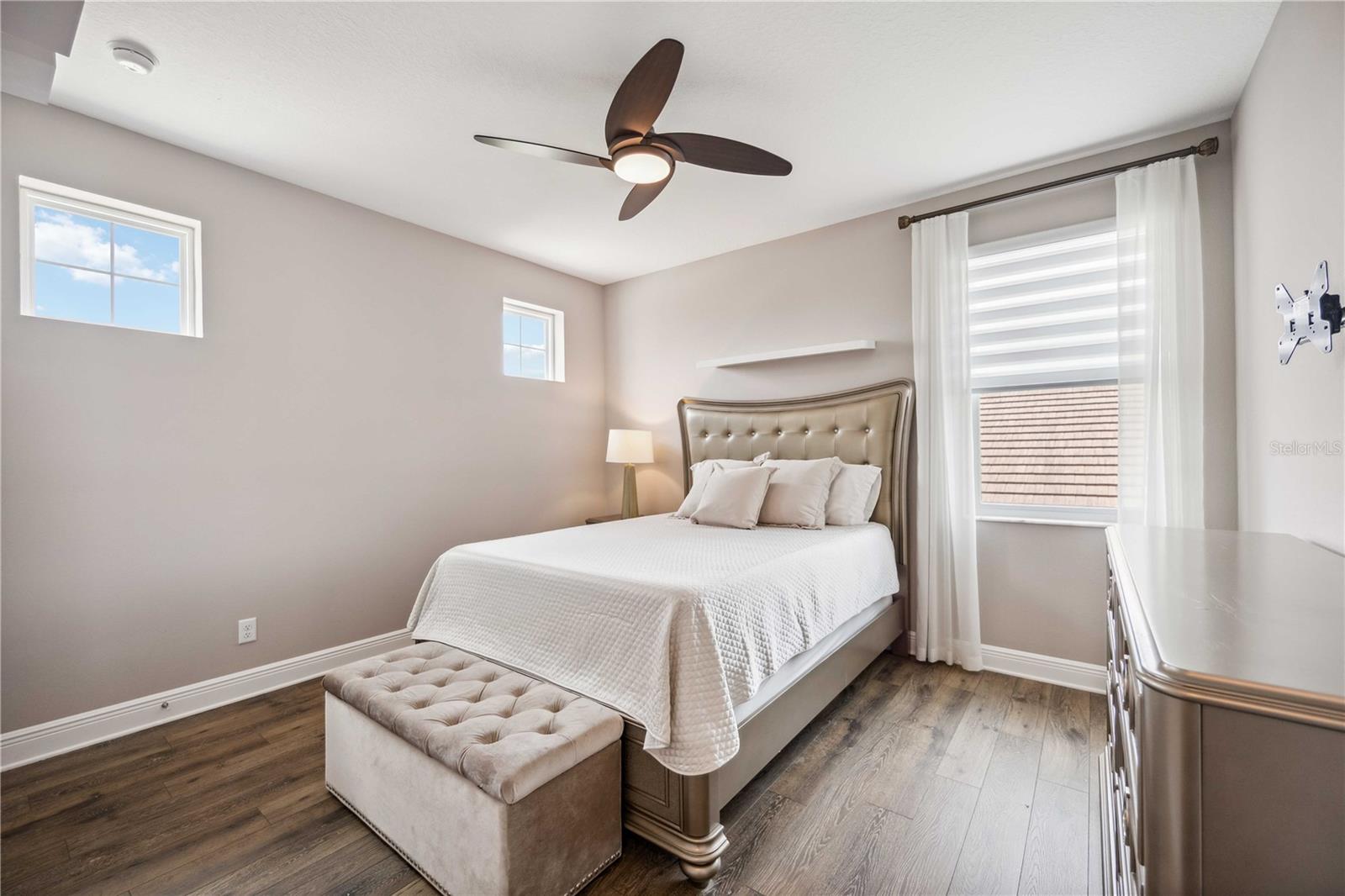 6306 RIVO LAKES BLVD