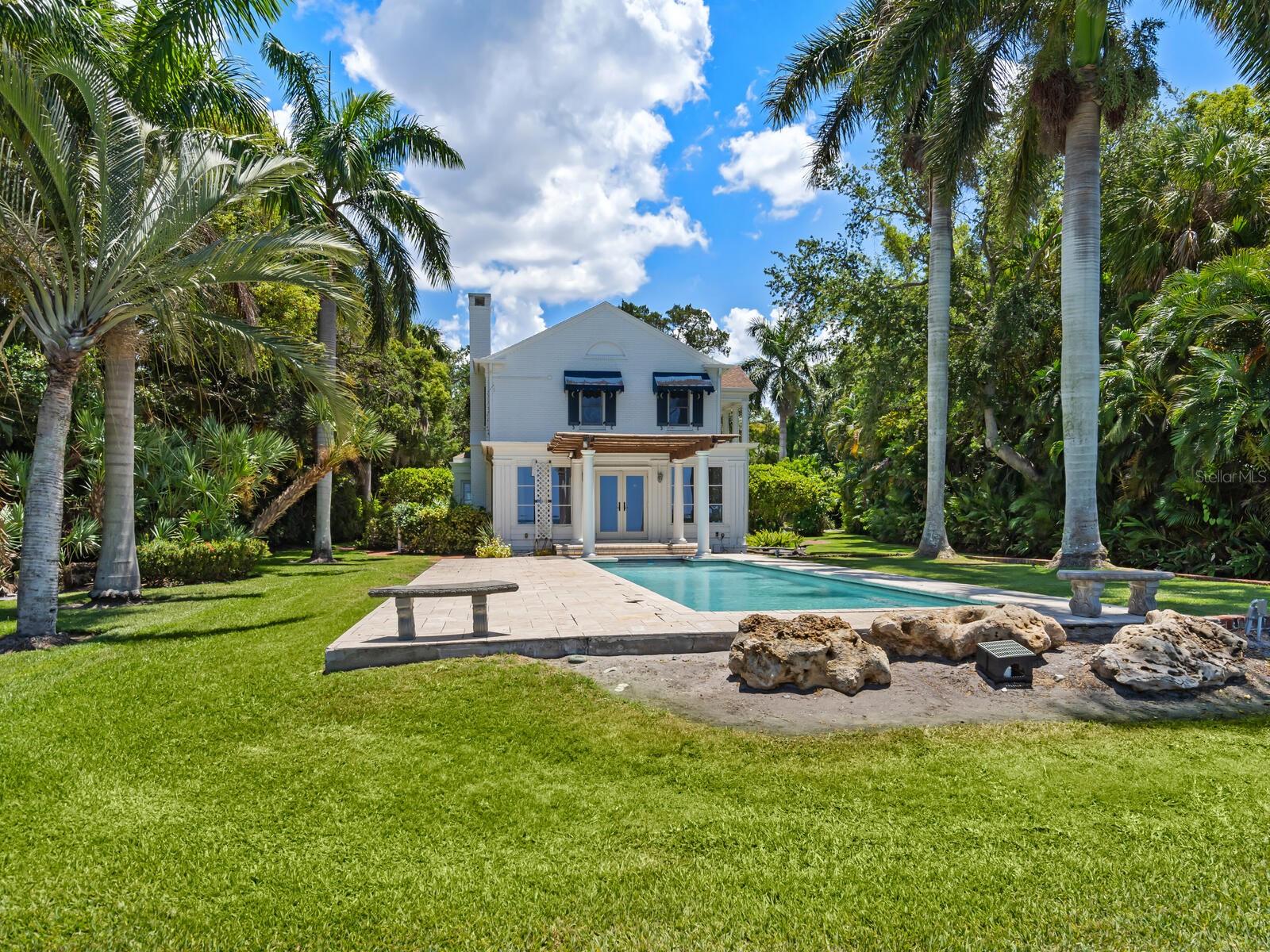 4521 BAY SHORE RD