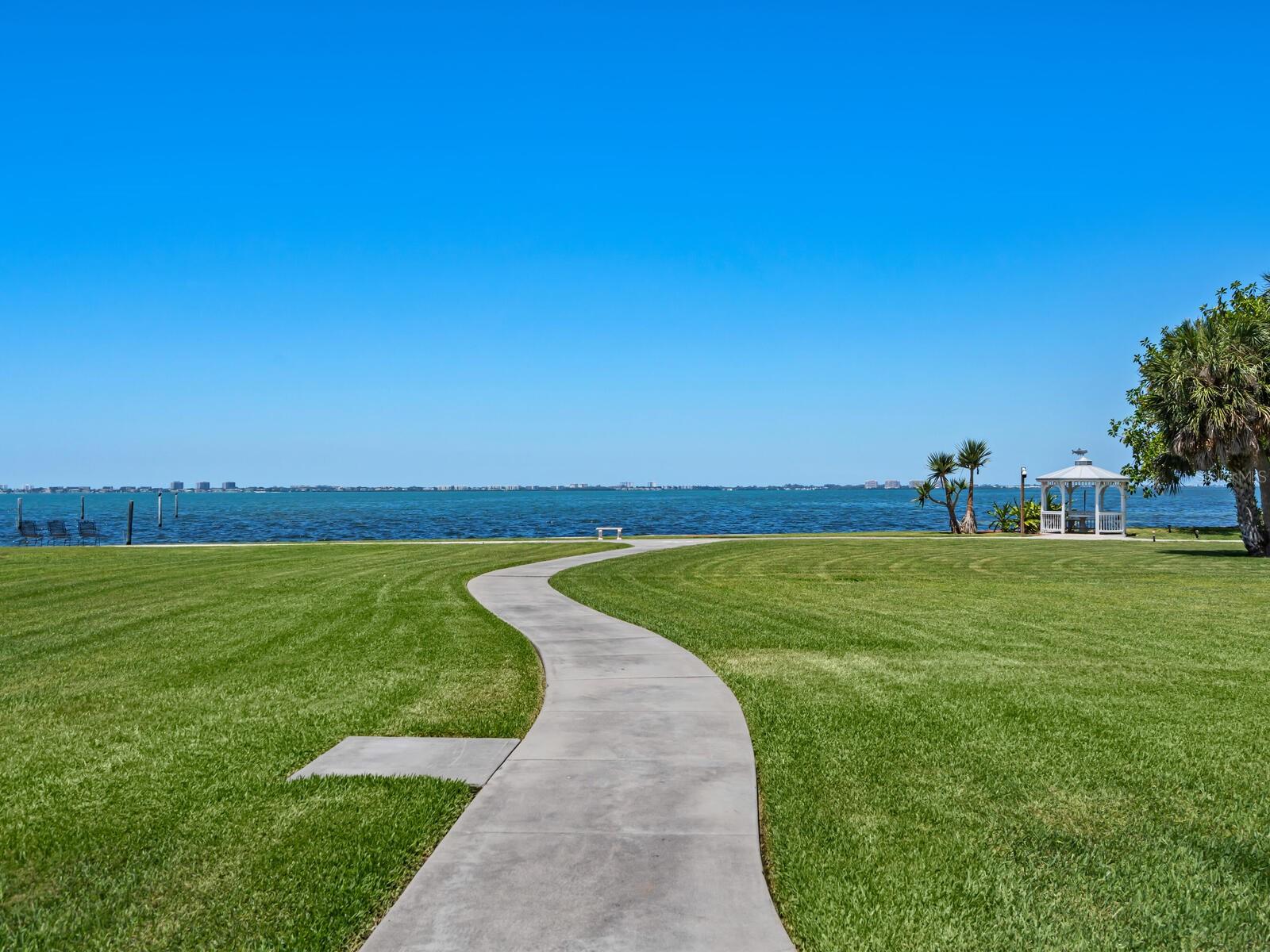 4521 BAY SHORE RD
