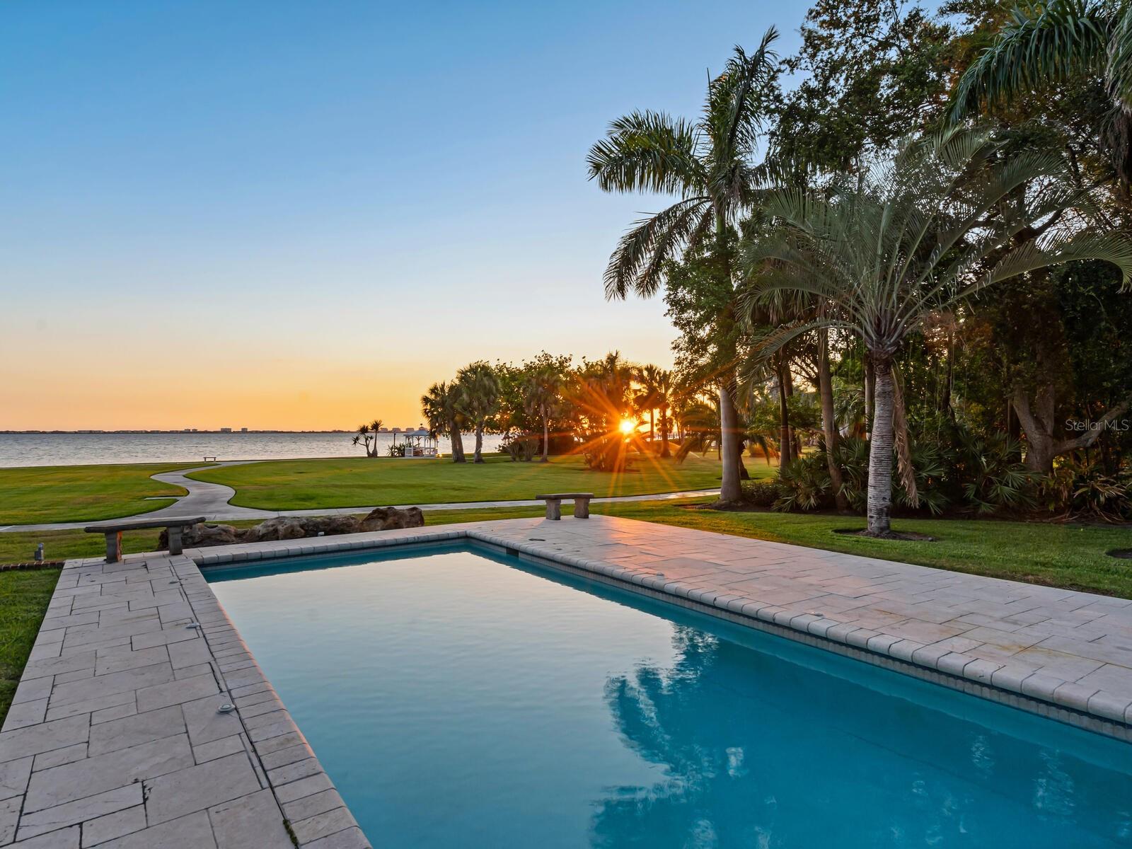4521 BAY SHORE RD