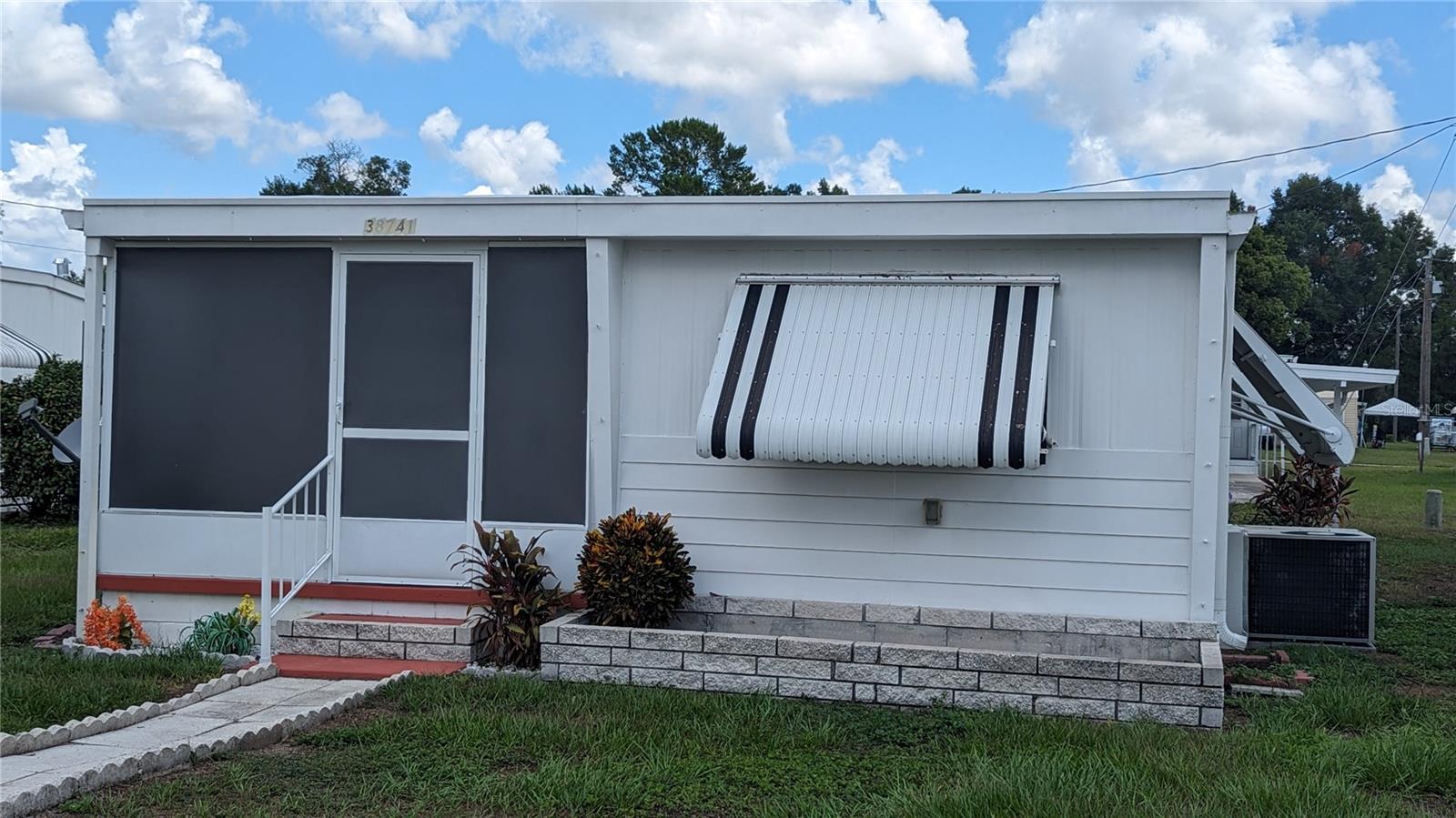 38741 NEW JERSEY AVE