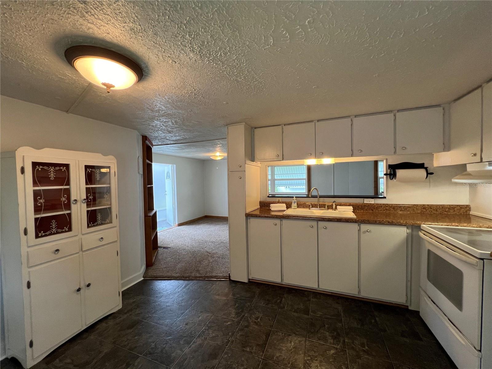 38741 NEW JERSEY AVE