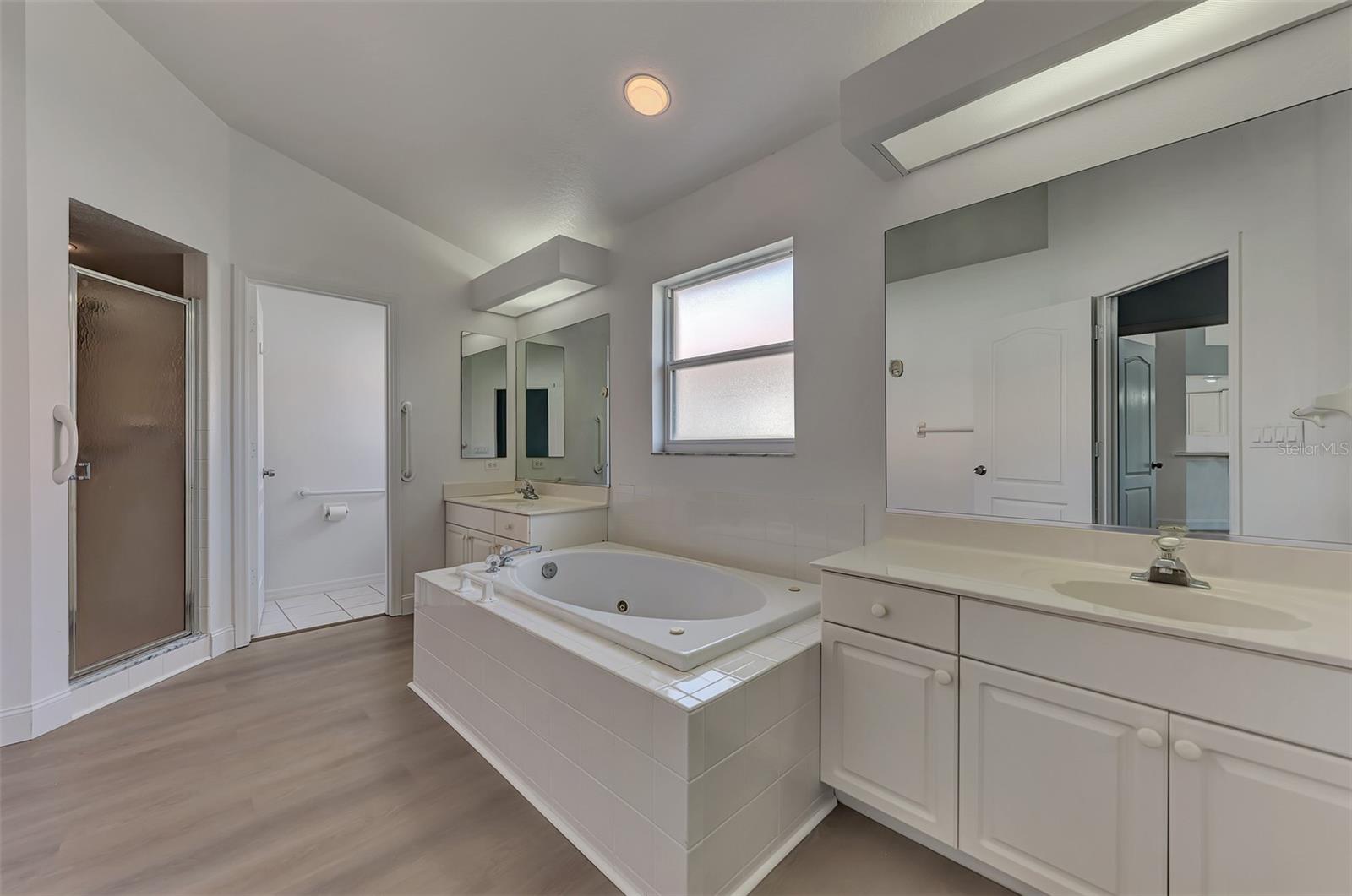 4580 DEER TRAIL BLVD