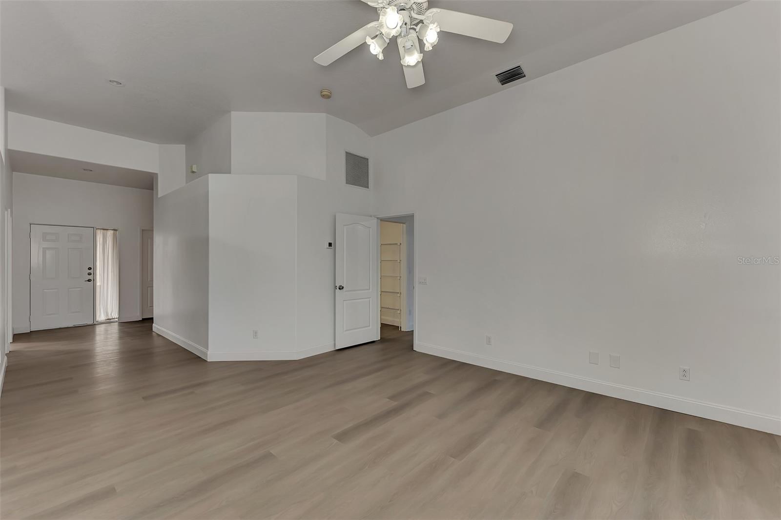 4580 DEER TRAIL BLVD