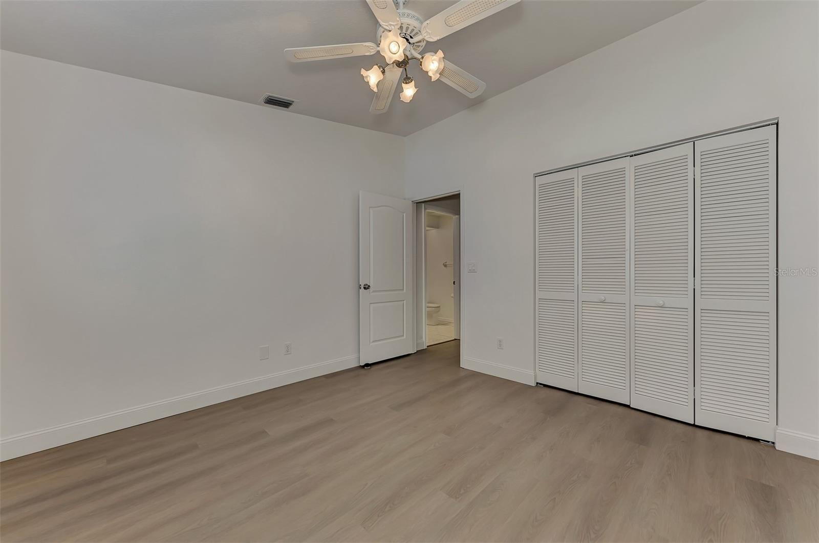 4580 DEER TRAIL BLVD