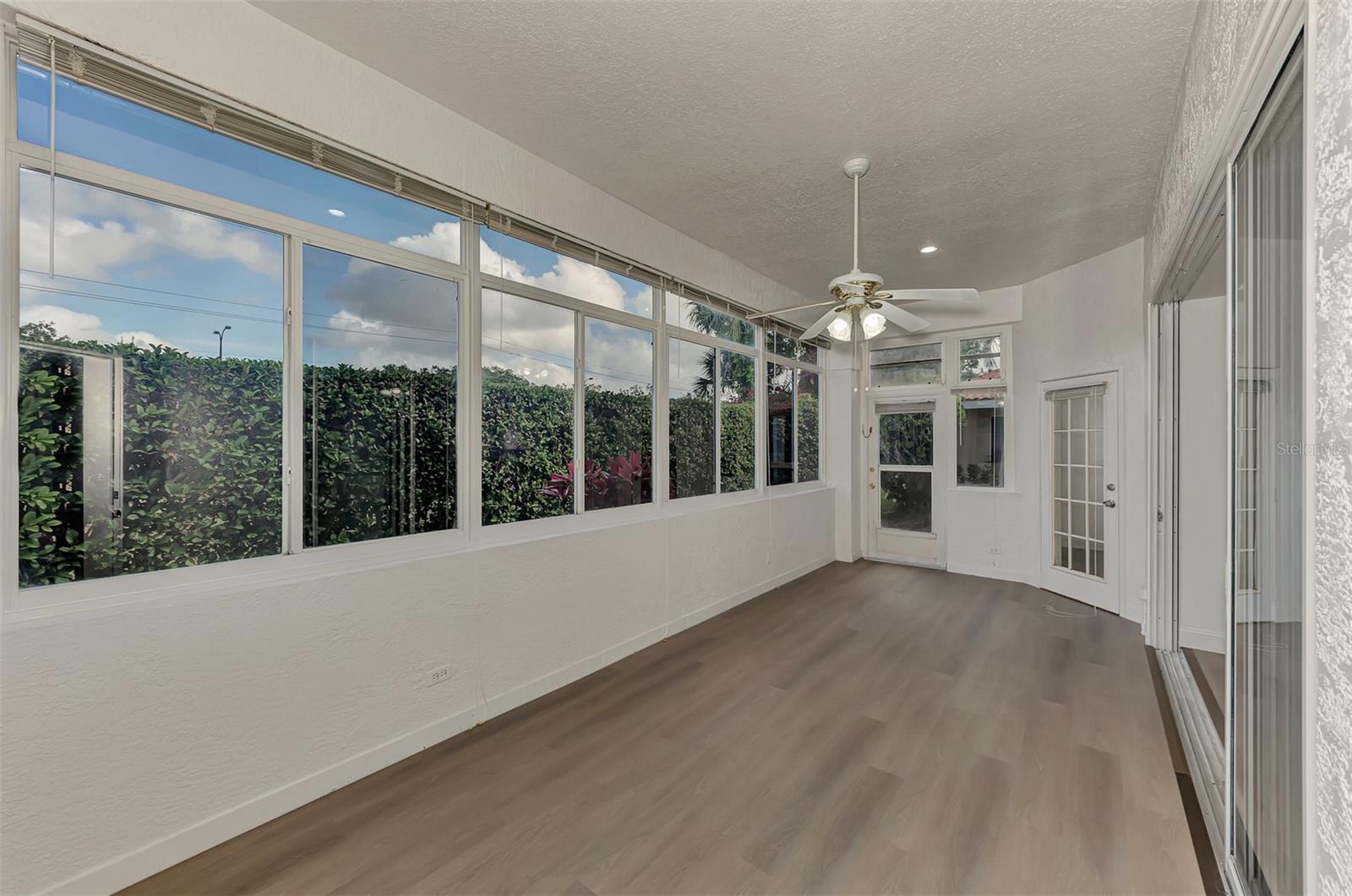 4580 DEER TRAIL BLVD