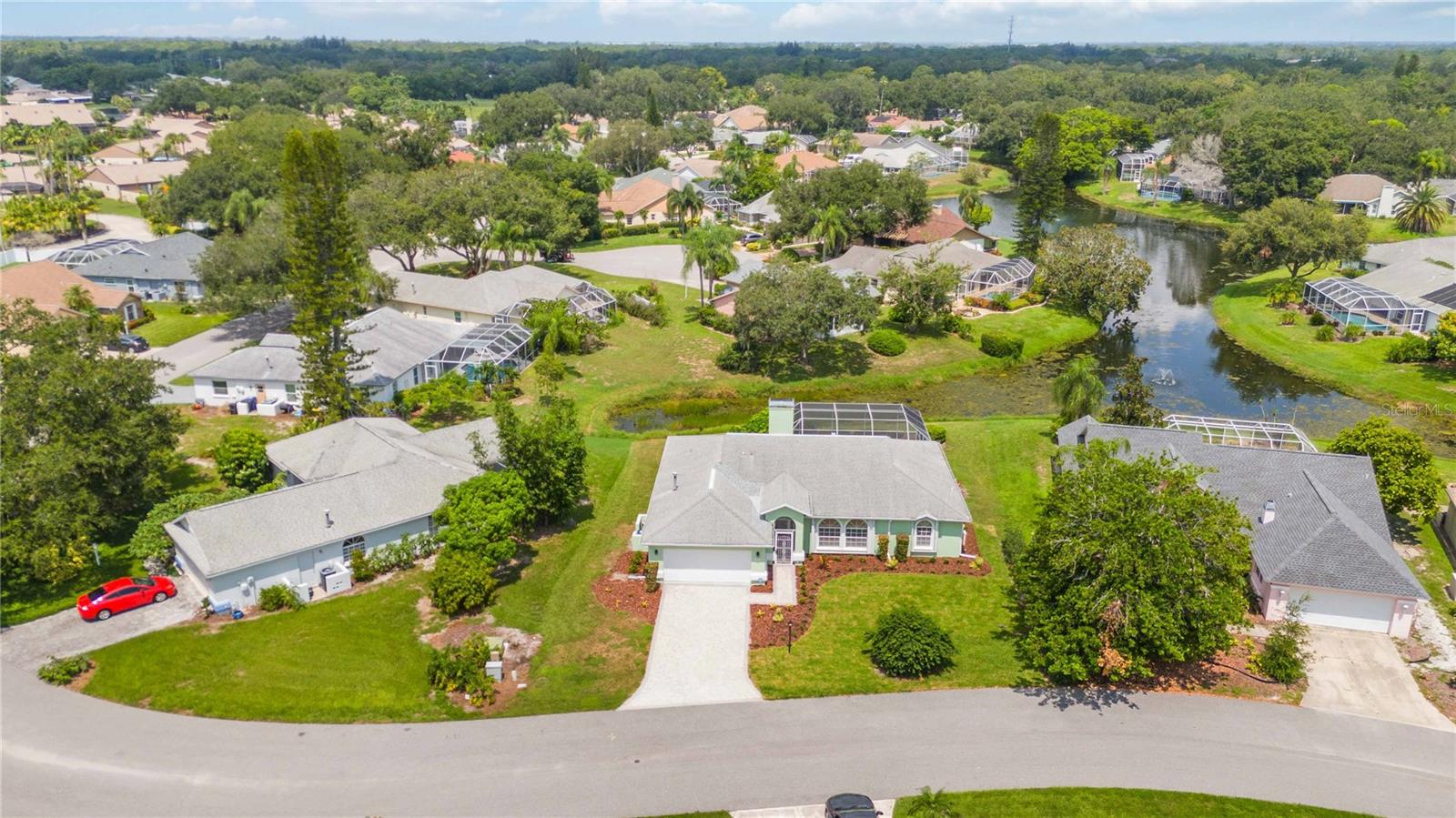 4553 HAMLETS GROVE DR