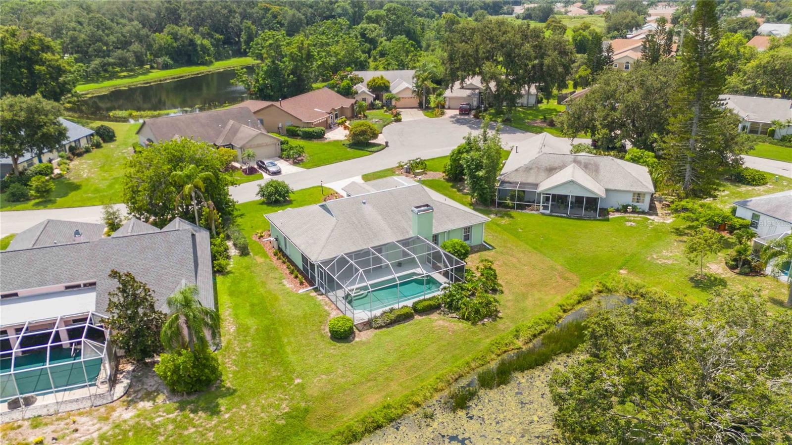 4553 HAMLETS GROVE DR