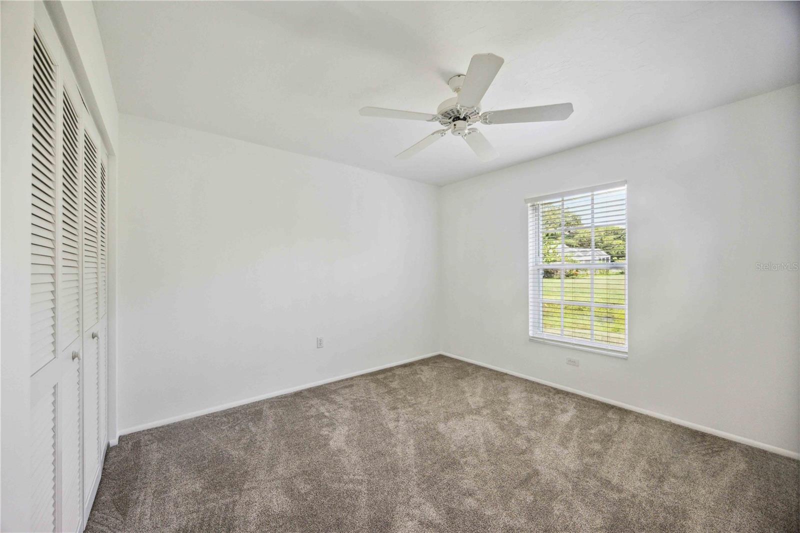 4553 HAMLETS GROVE DR