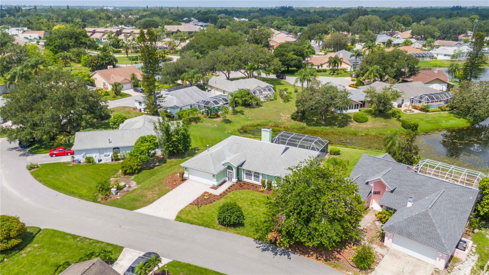 4553 HAMLETS GROVE DR