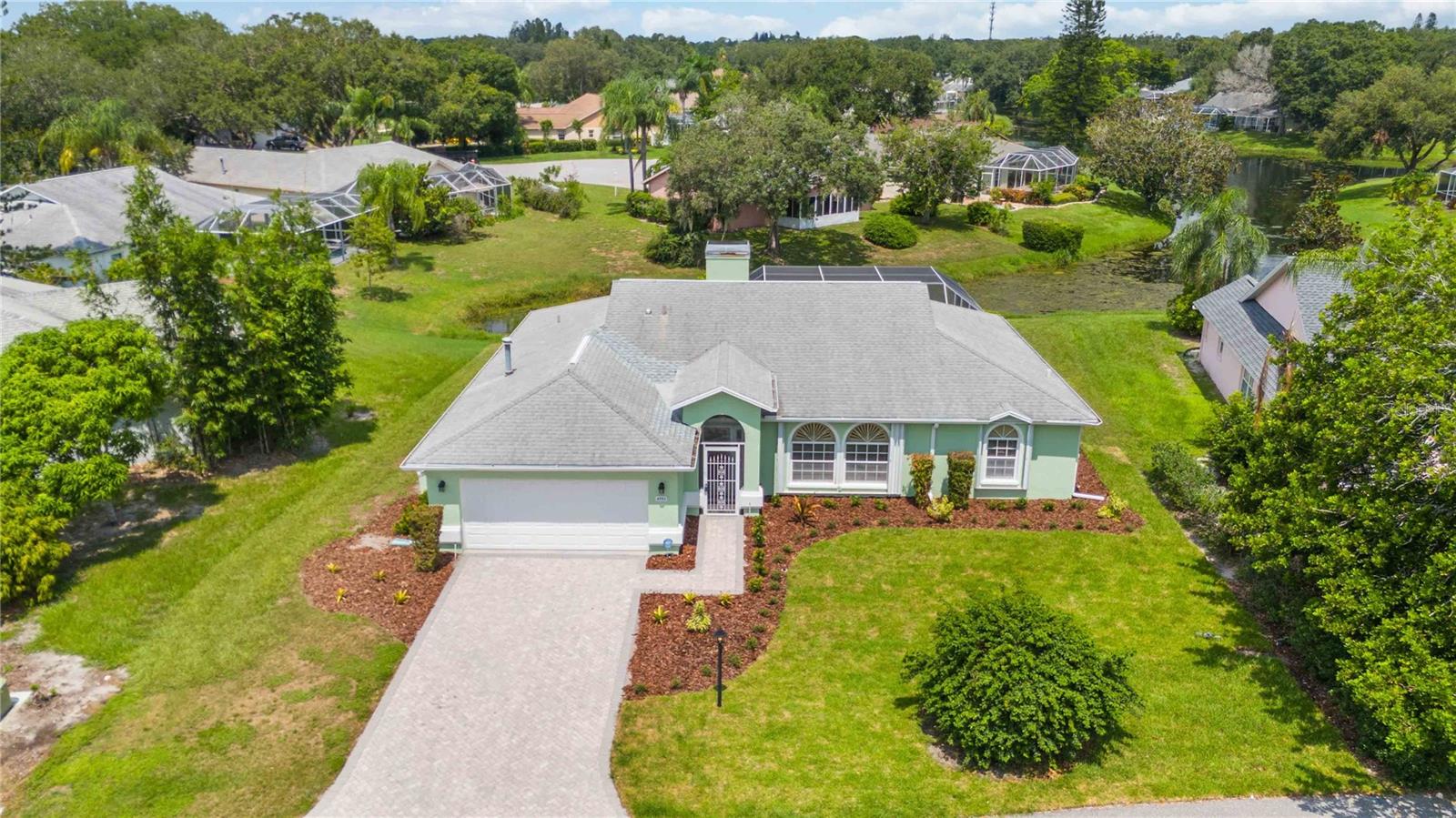 4553 HAMLETS GROVE DR