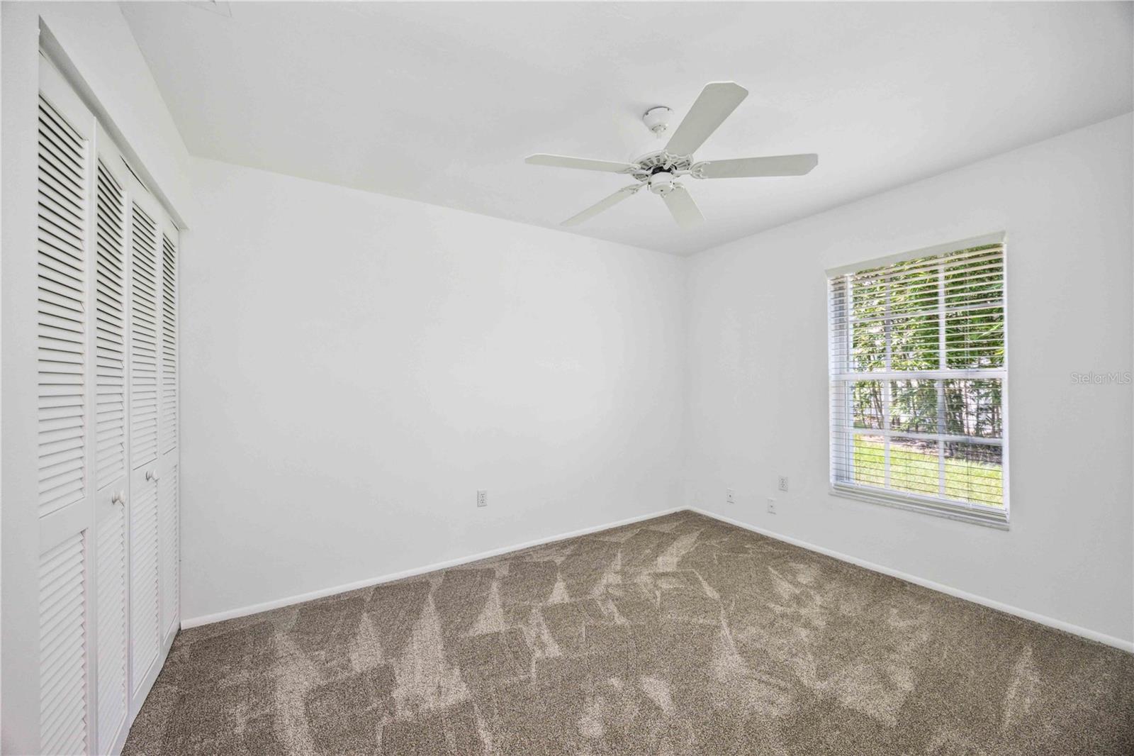 4553 HAMLETS GROVE DR