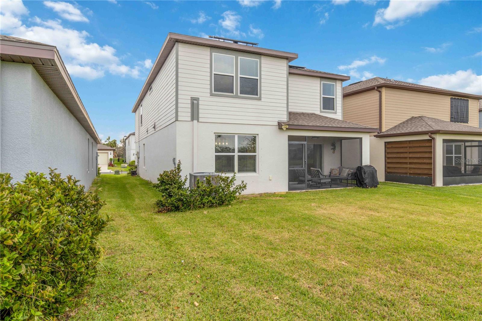 9066 ROYAL RIVER CIR