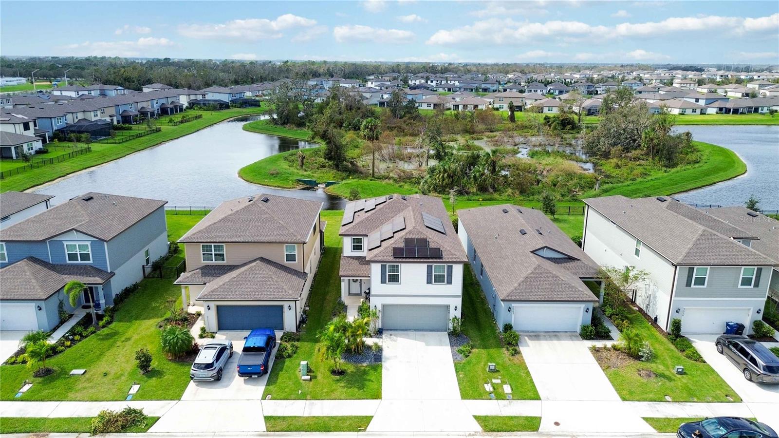 9066 ROYAL RIVER CIR