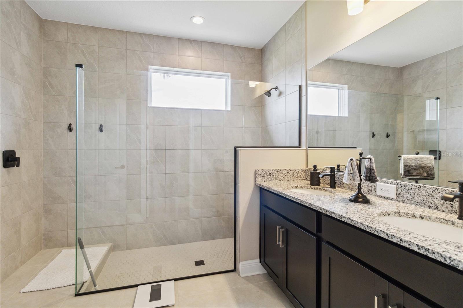 16714 SAVORY MIST CIR