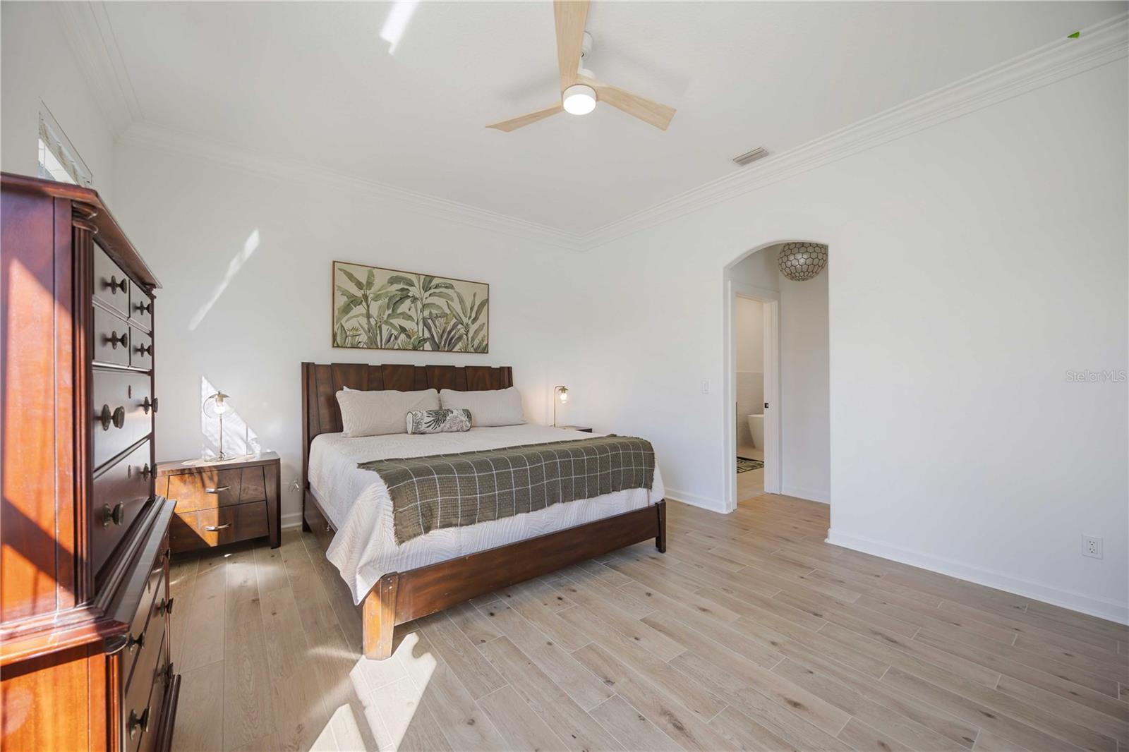 11124 SANCTUARY DR