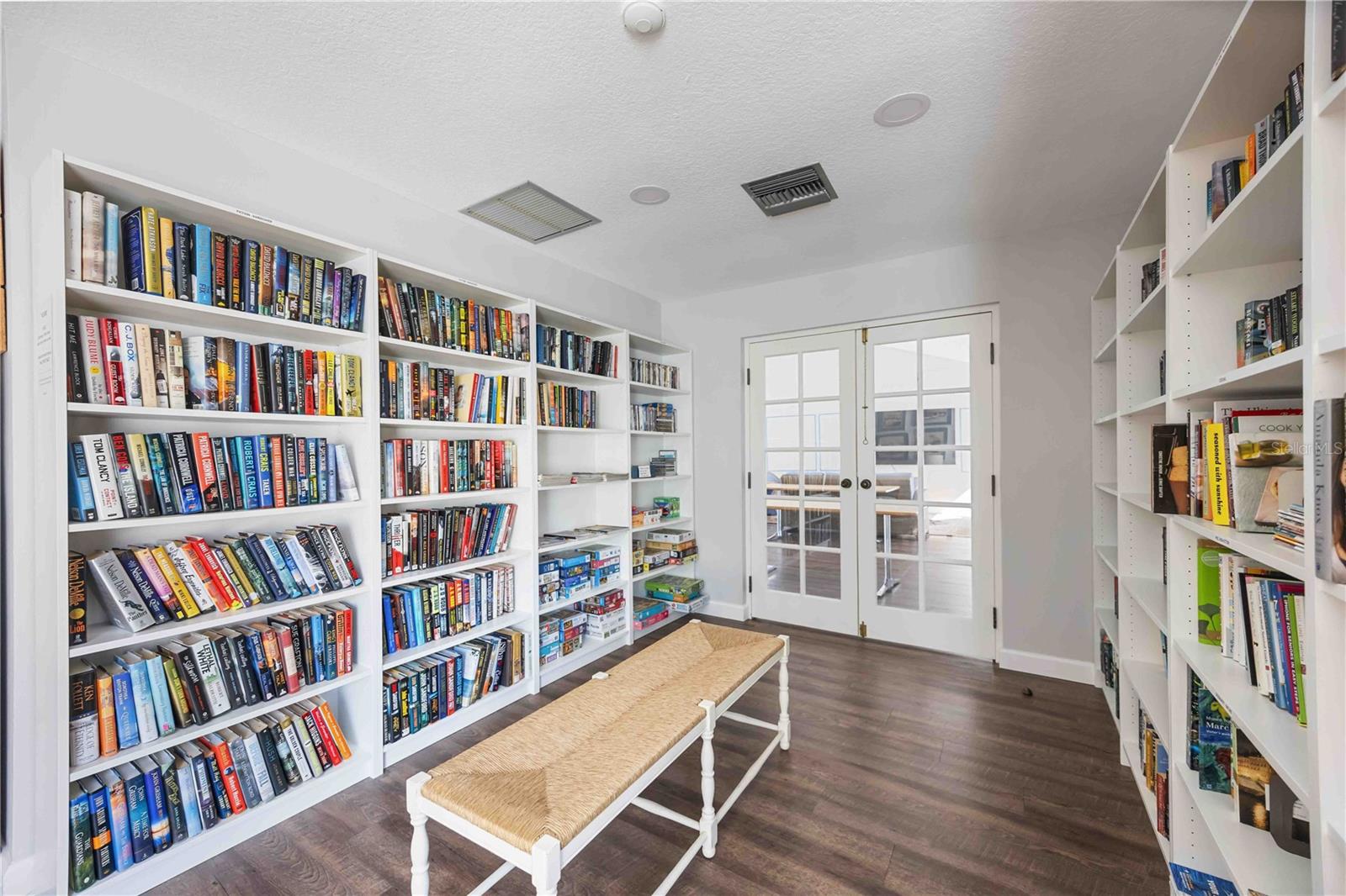 11124 SANCTUARY DR