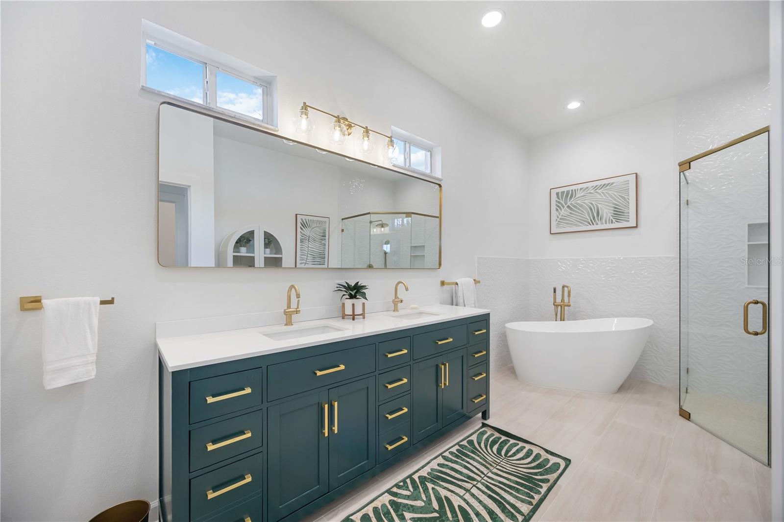 11124 SANCTUARY DR