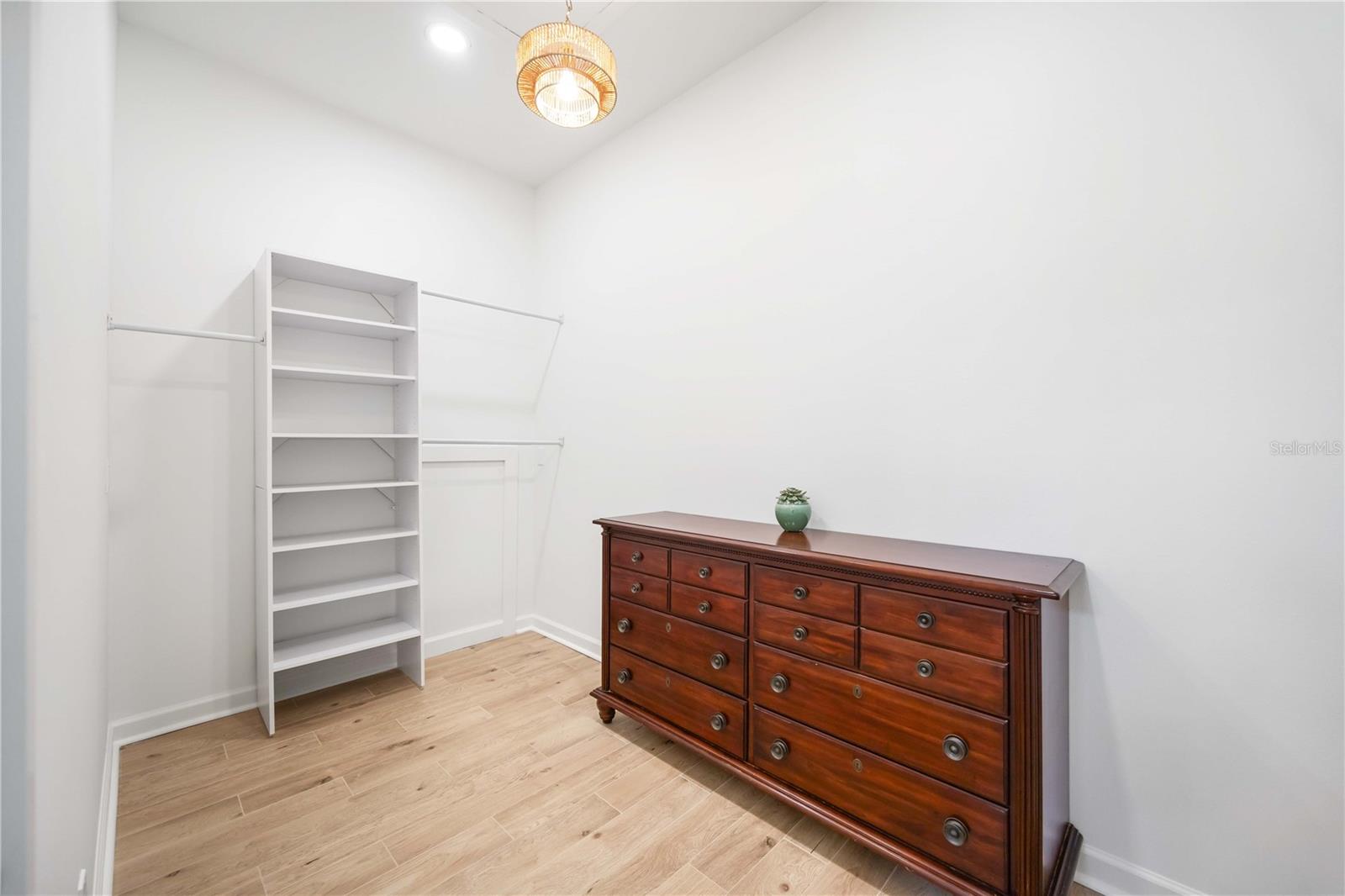 11124 SANCTUARY DR