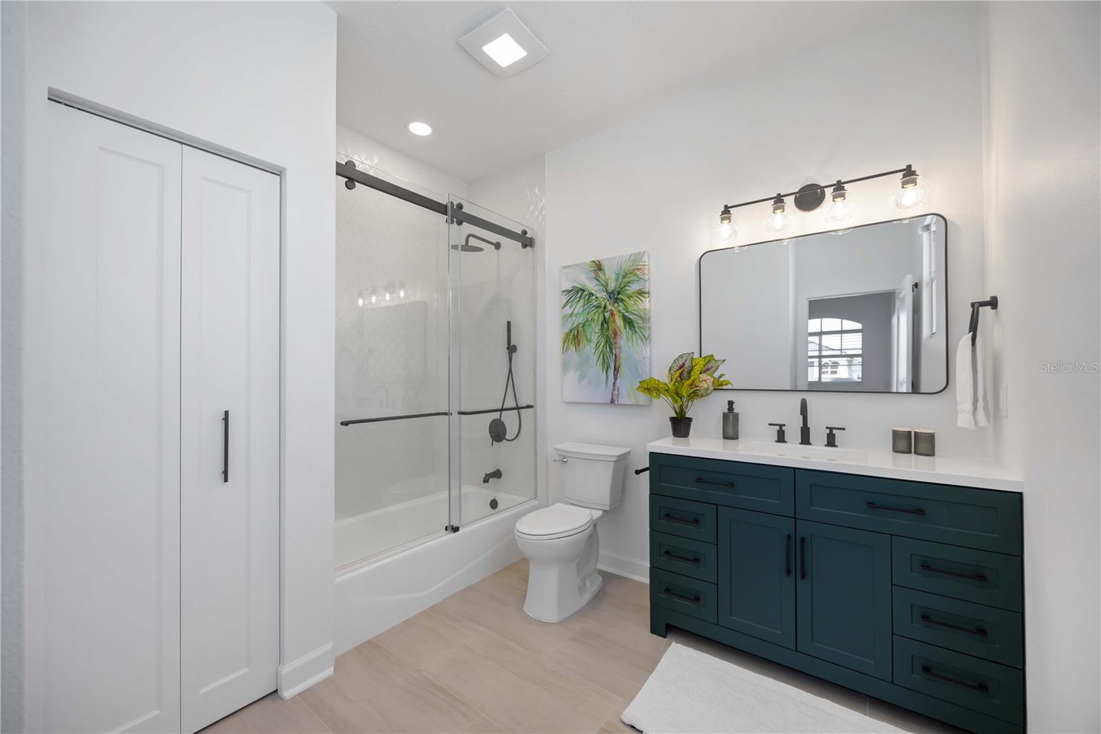 11124 SANCTUARY DR