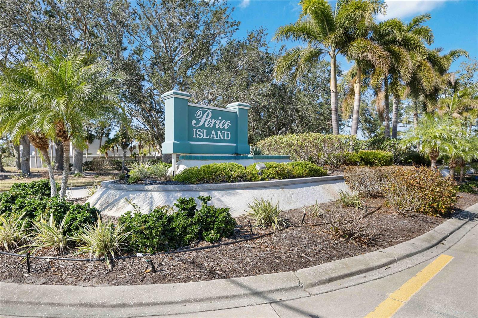 11124 SANCTUARY DR