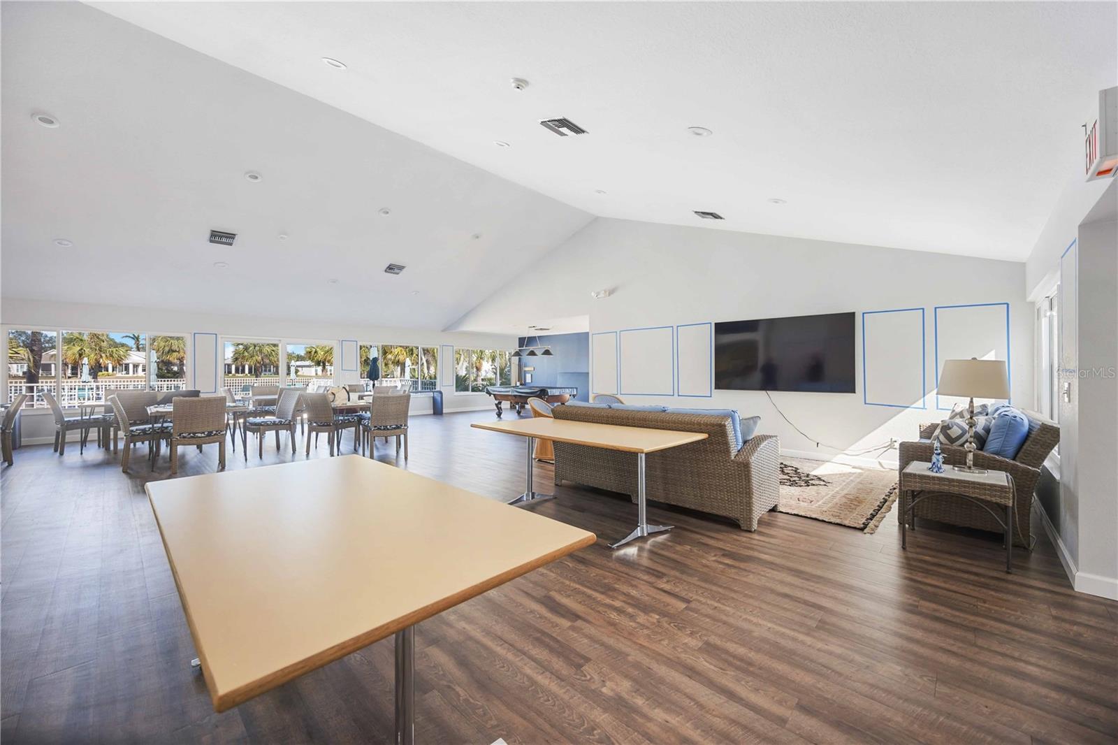 11124 SANCTUARY DR