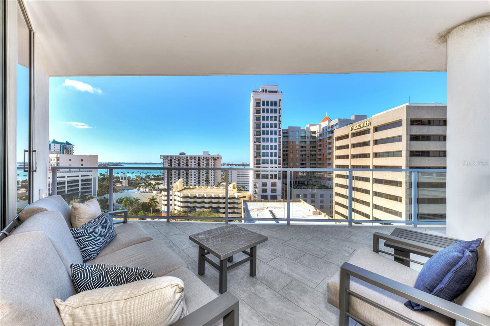 111 S PINEAPPLE AVE #915