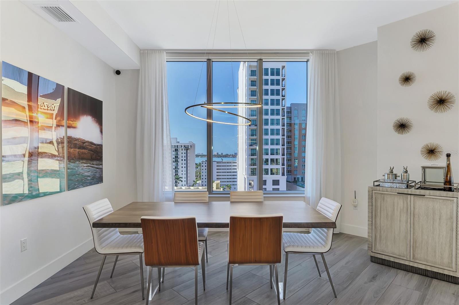 111 S PINEAPPLE AVE #915