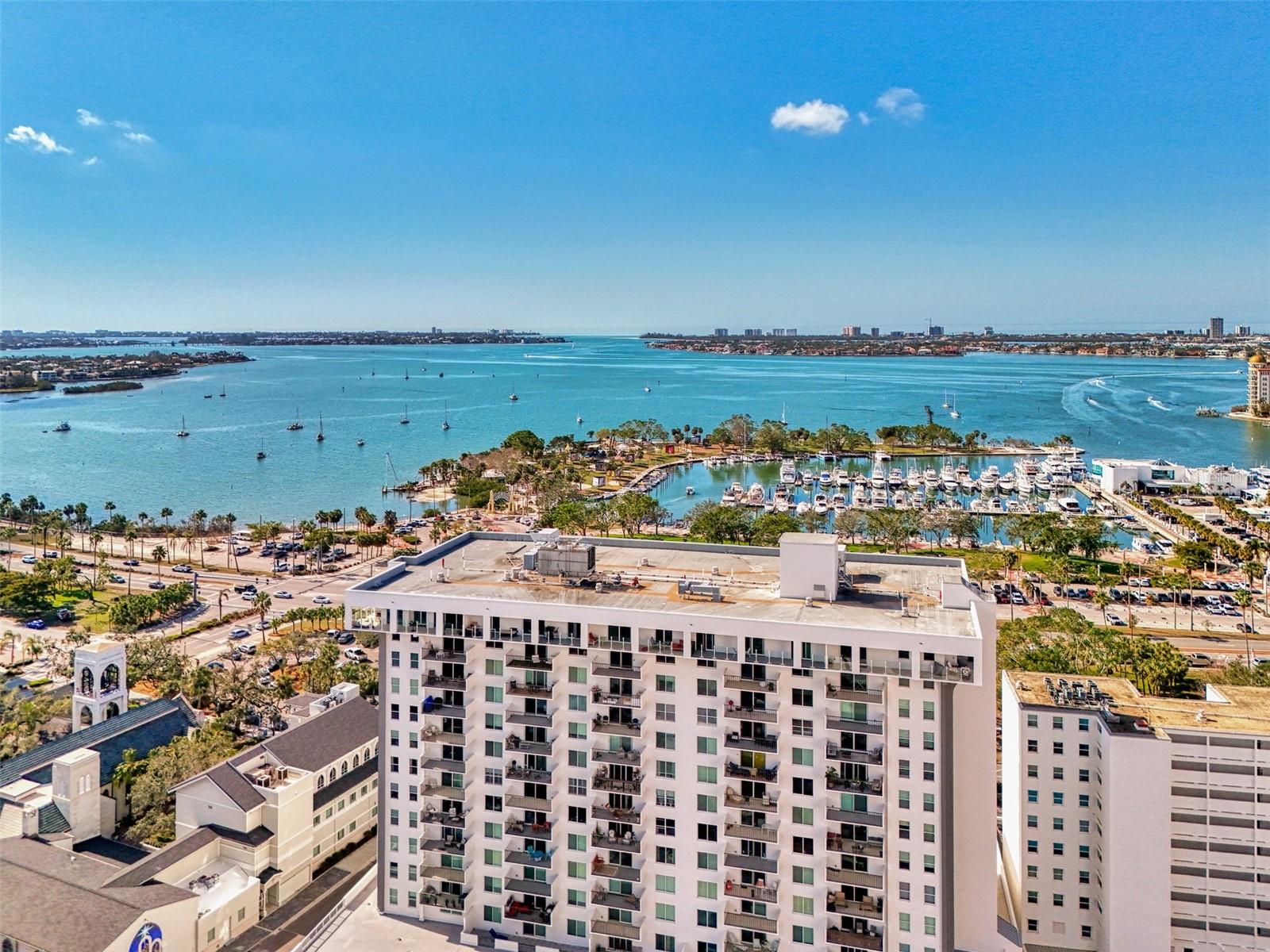 111 S PINEAPPLE AVE #915
