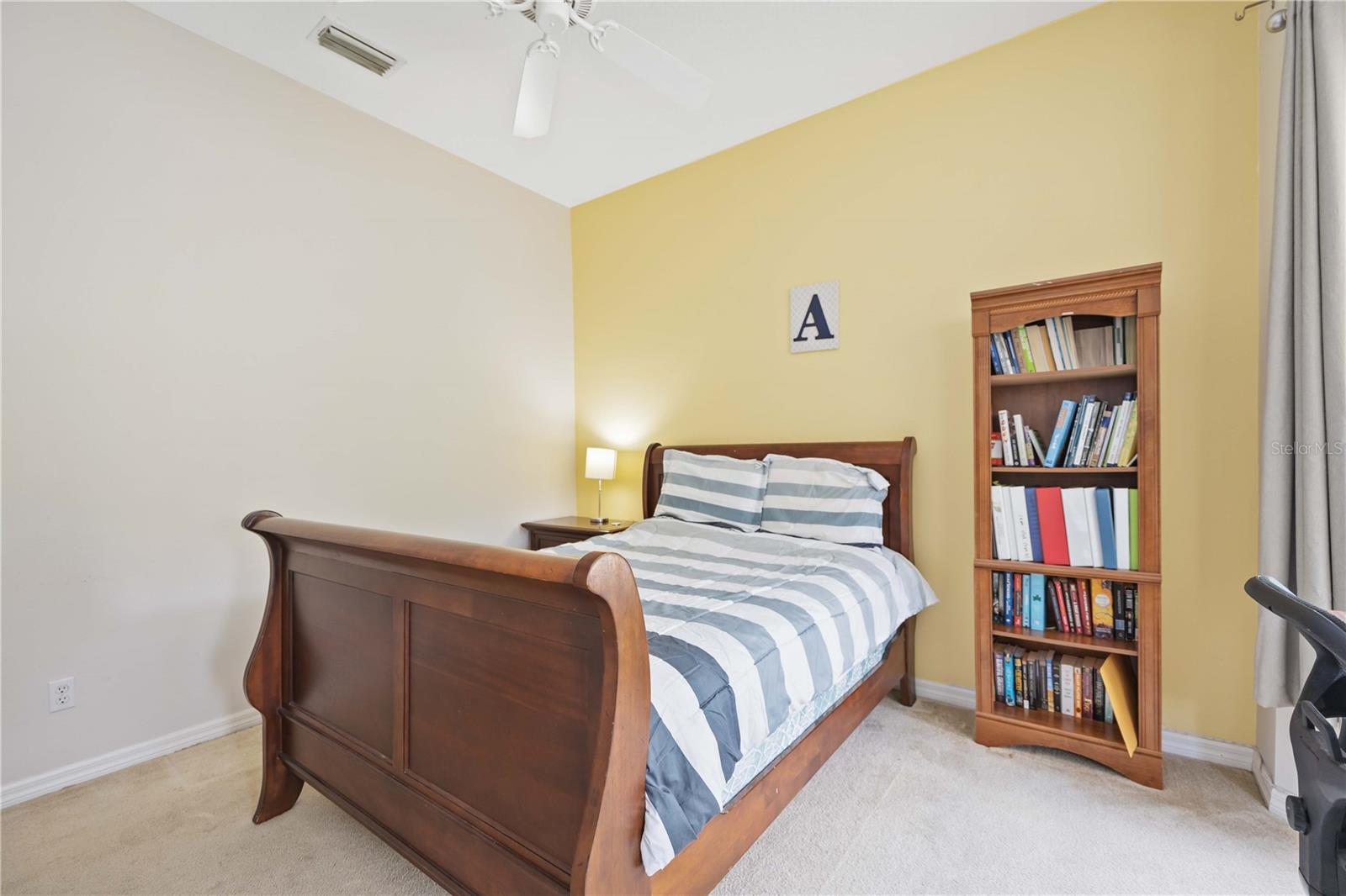 6186 9TH AVENUE CIR NE